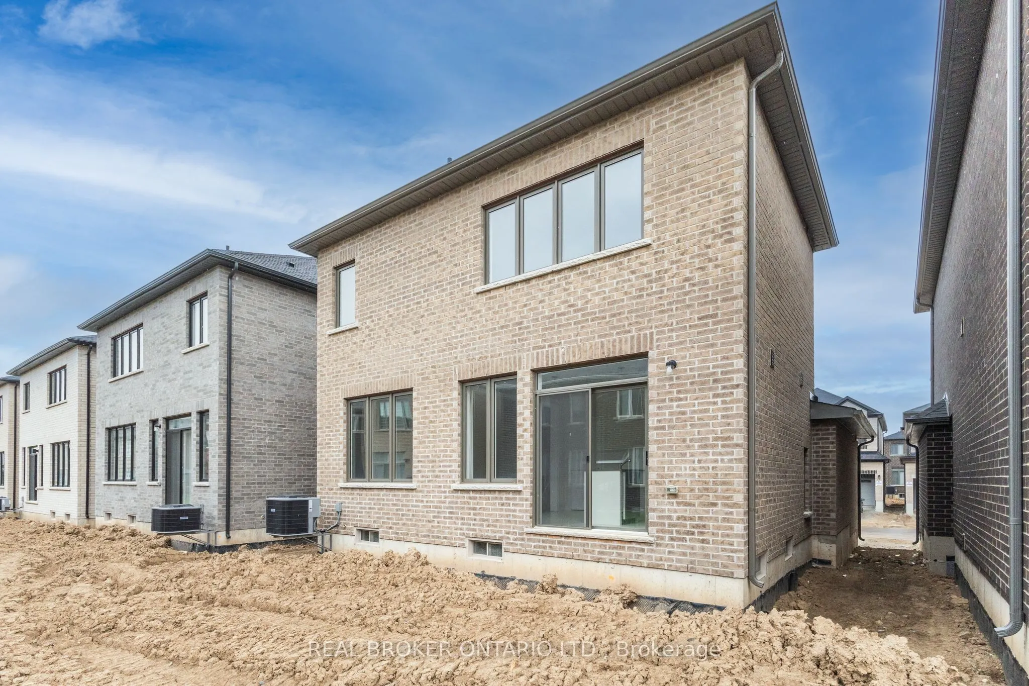 763 Apple Terrace