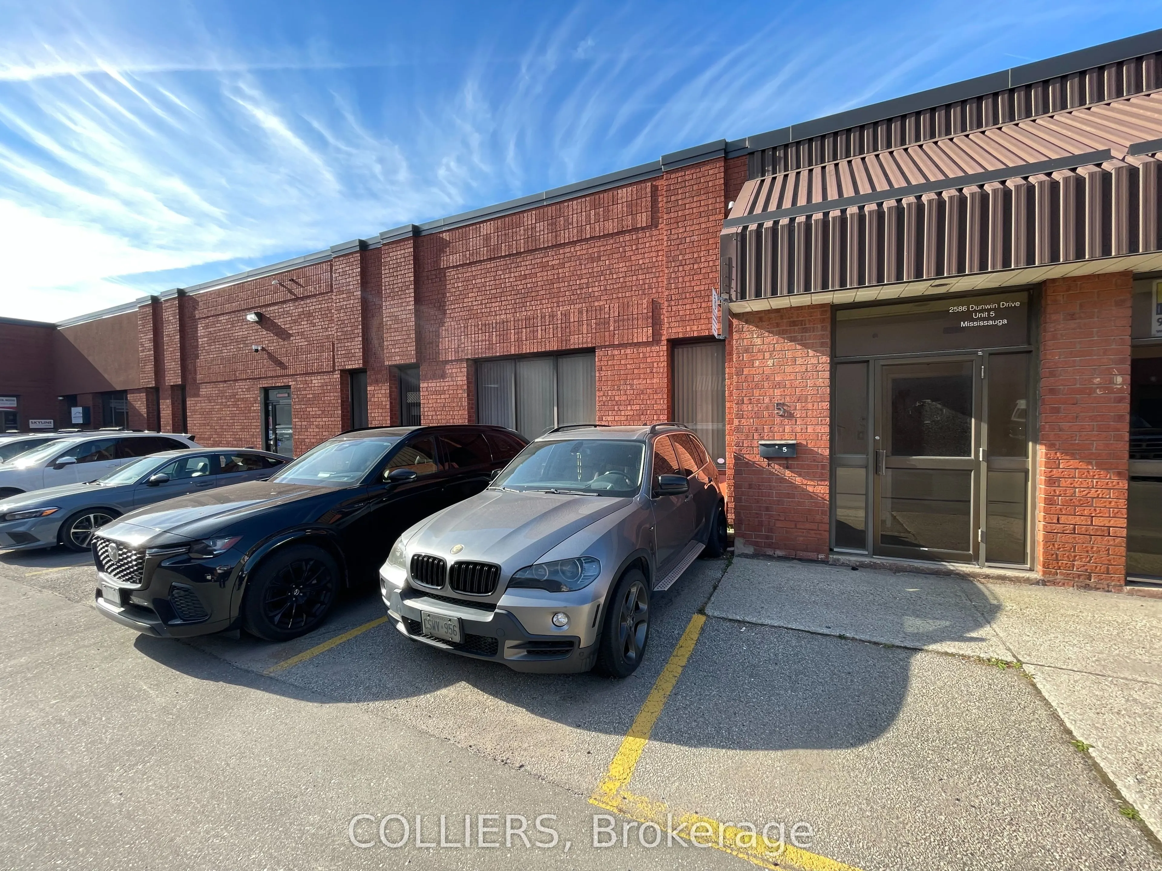 2586 Dunwin Drive, #5