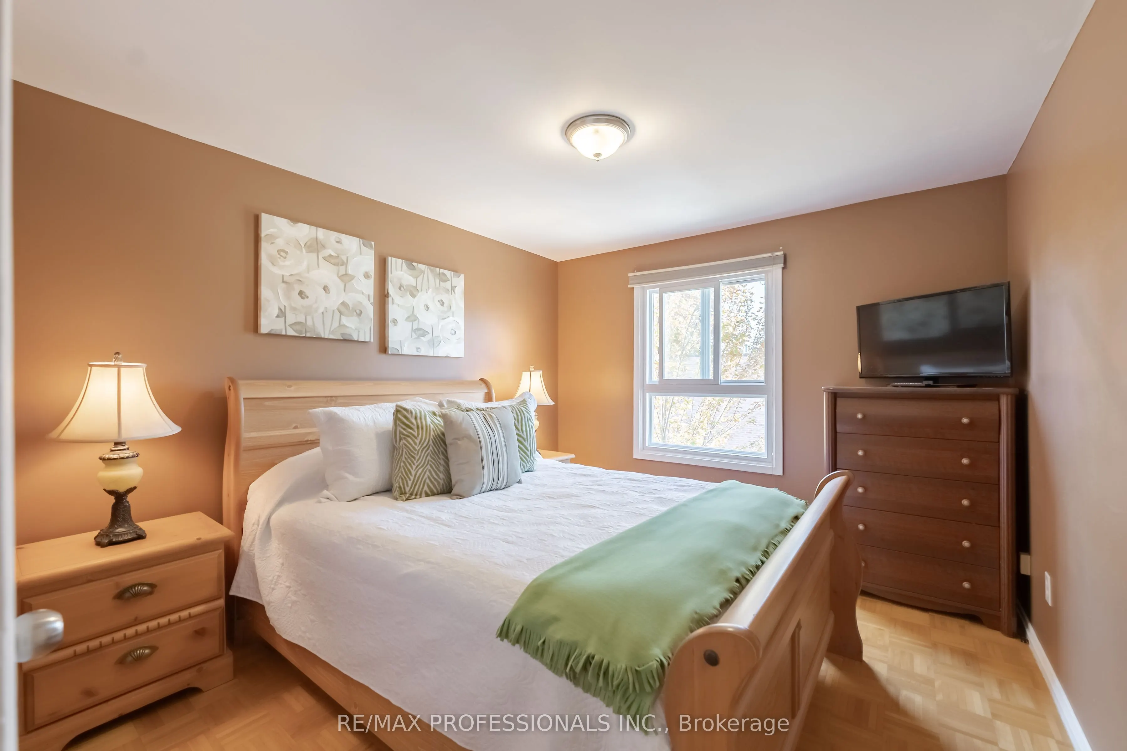 405 Hyacinthe Boulevard, #65