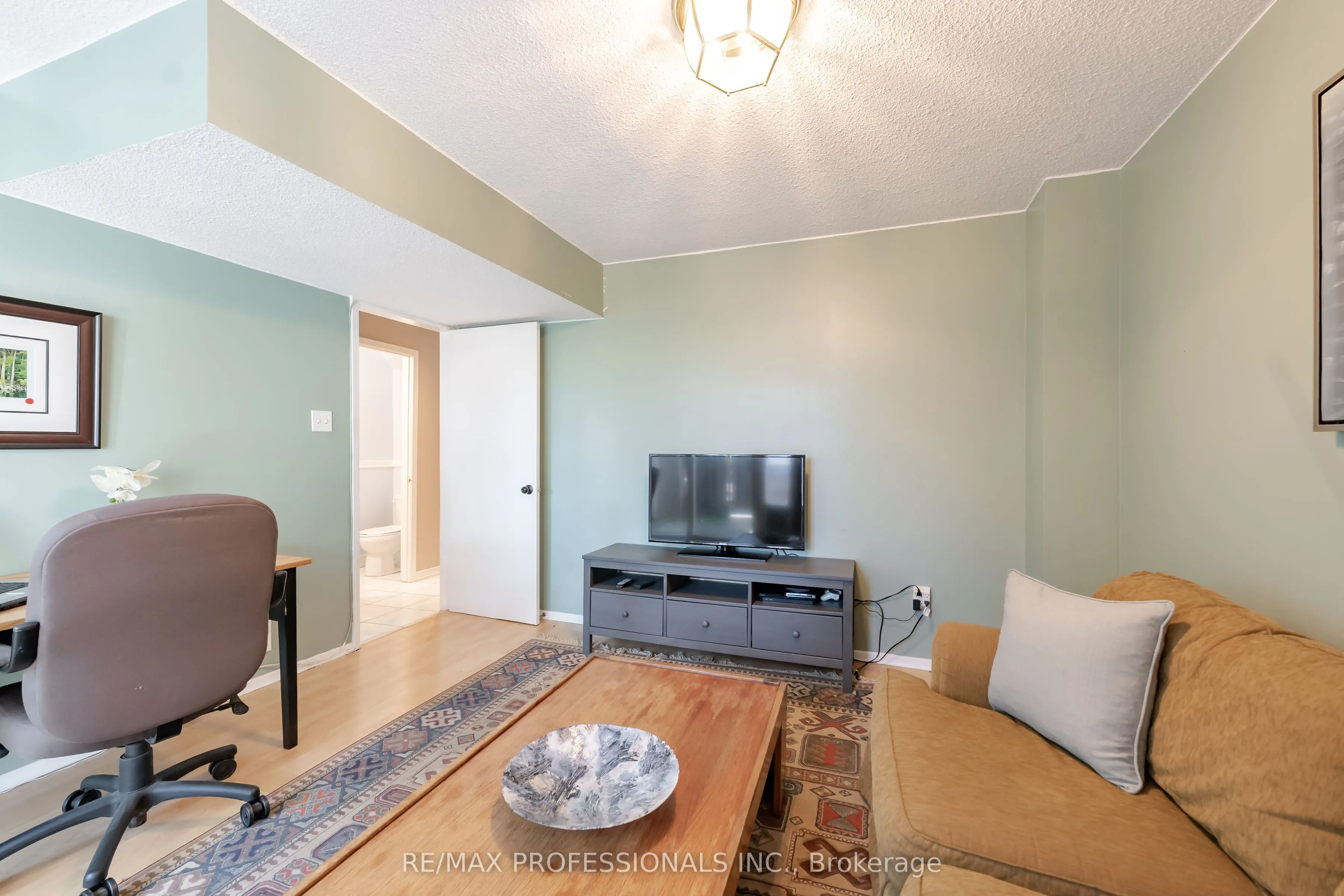 405 Hyacinthe Boulevard, #65