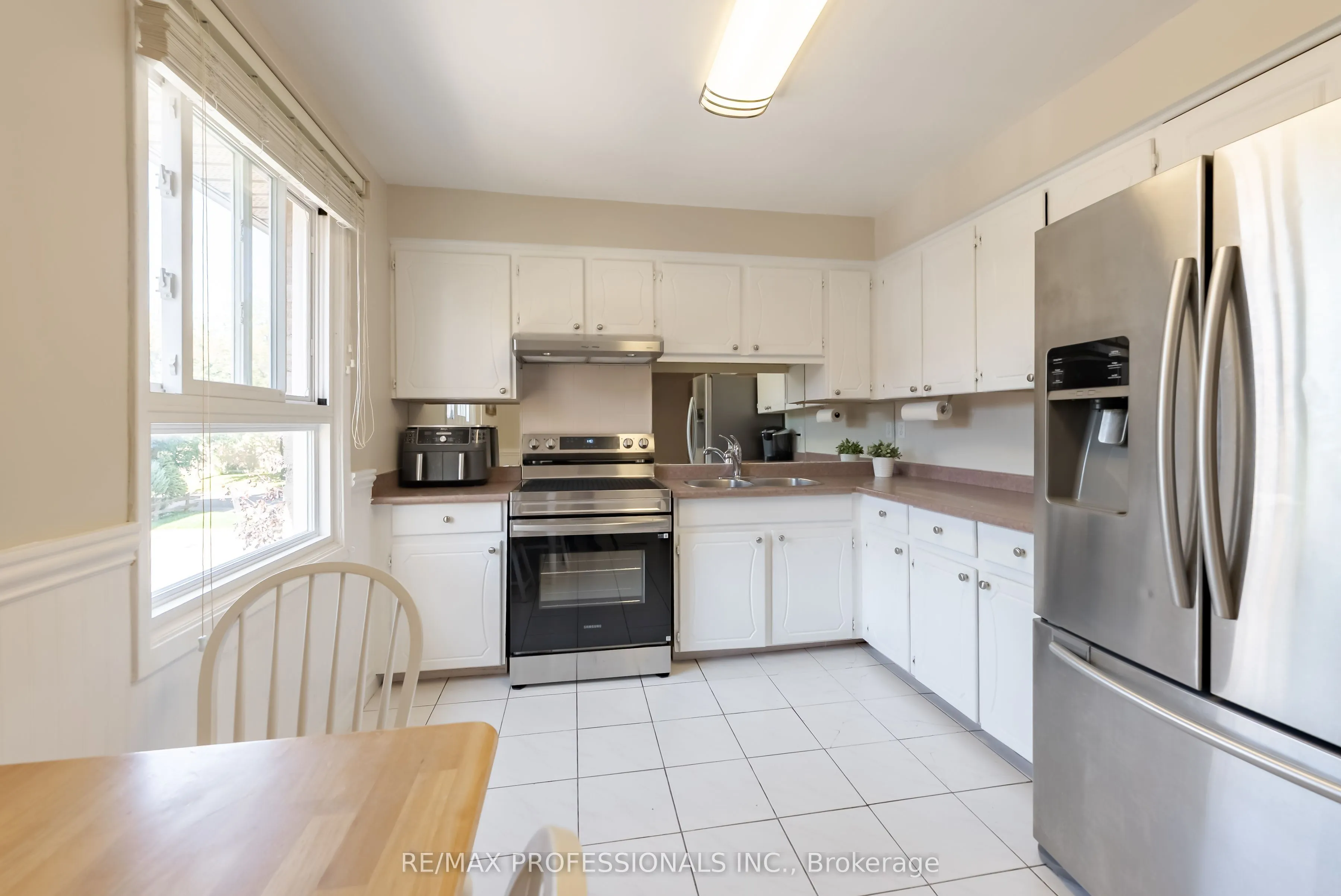 405 Hyacinthe Boulevard, #65