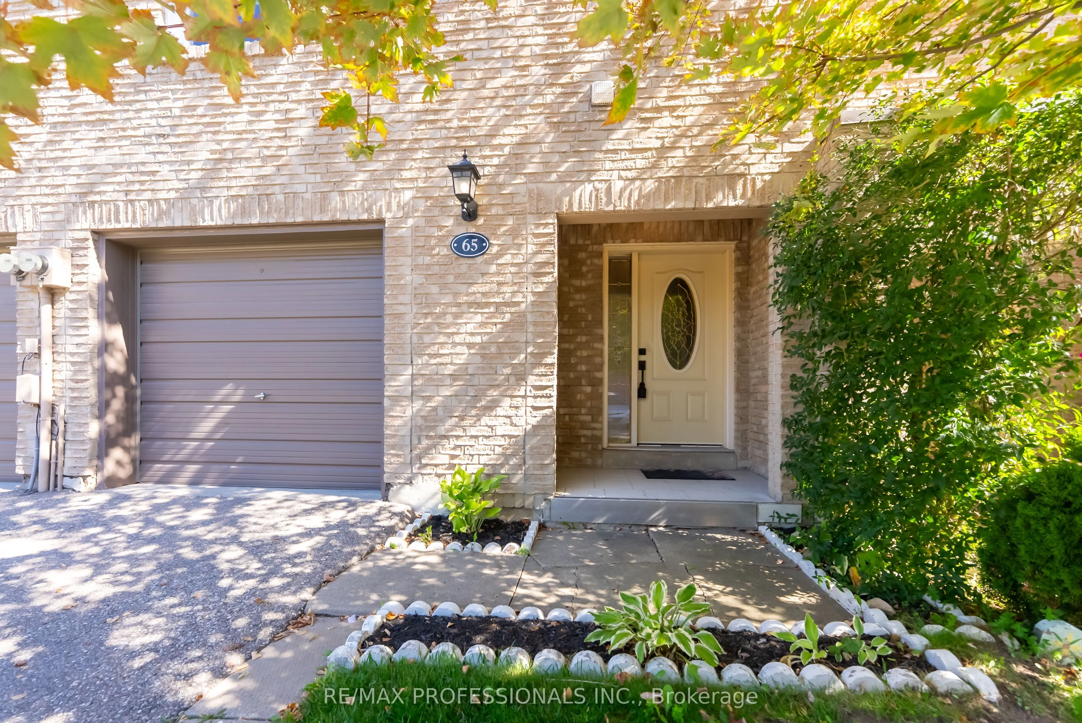 405 Hyacinthe Boulevard, #65
