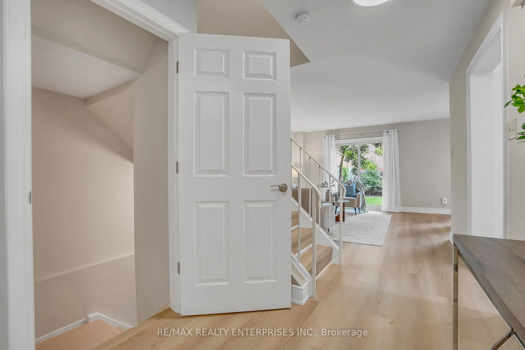 637 Artreva Crescent