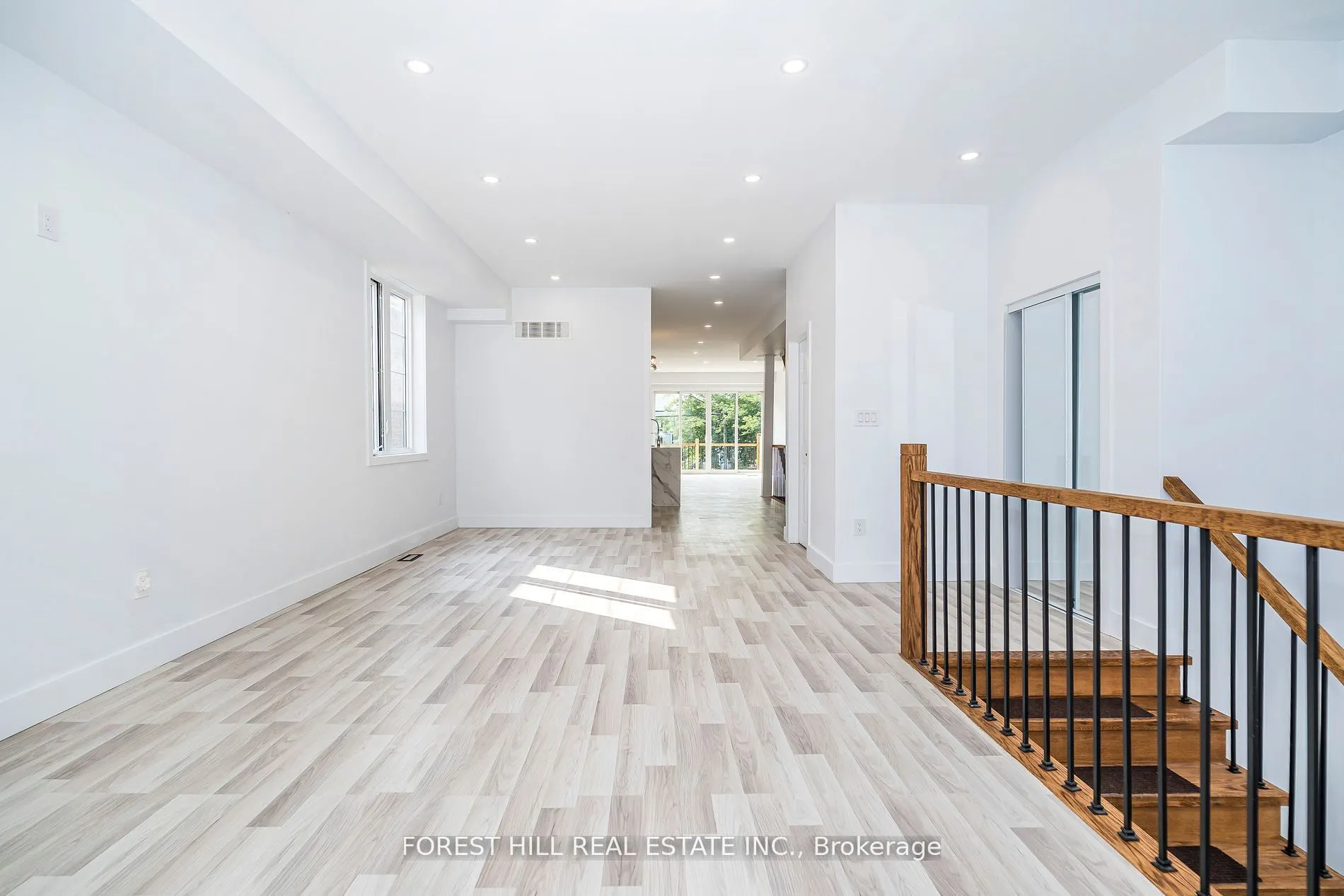 19 Simpson Avenue