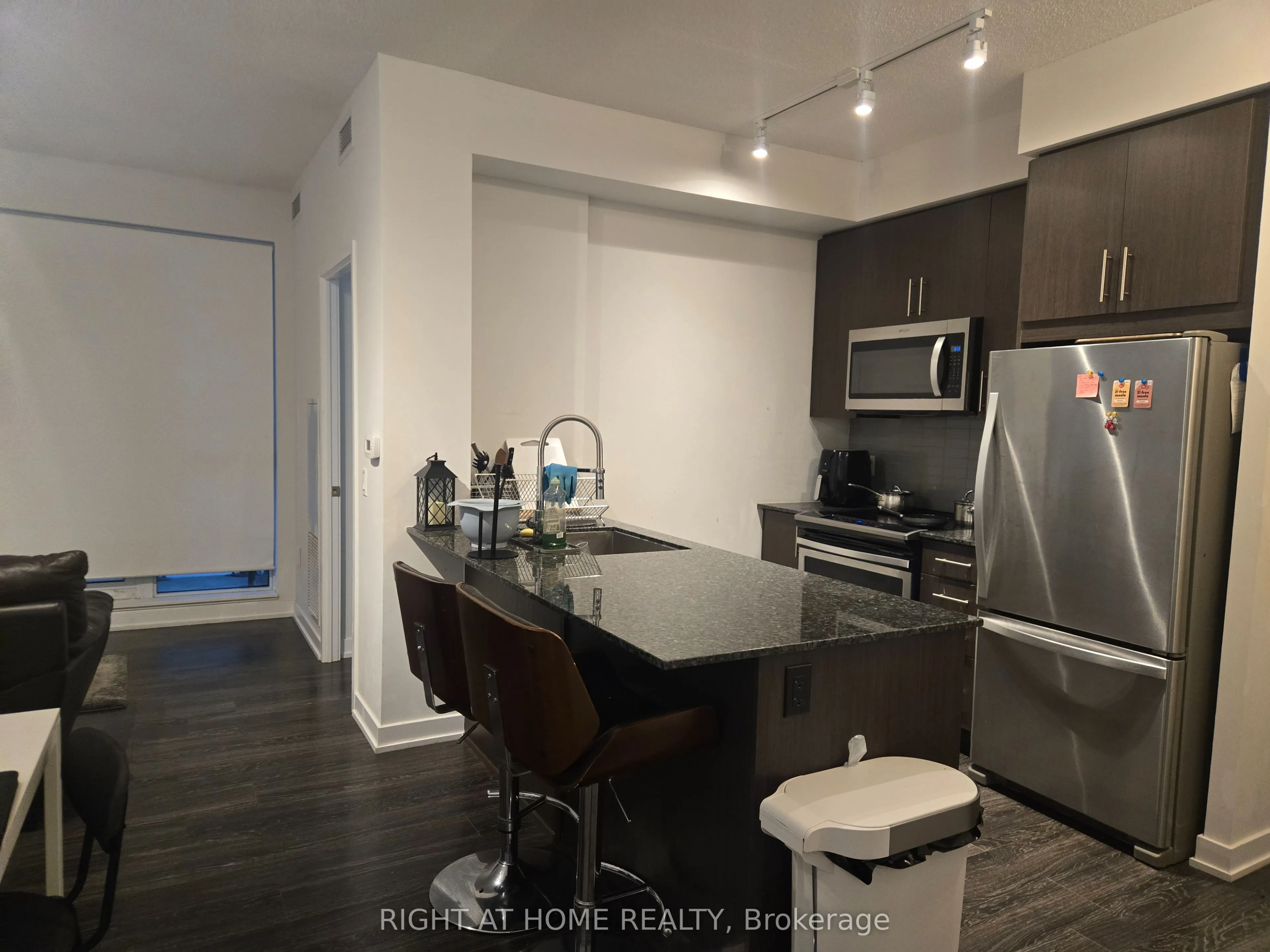 4055 Parkside Village Drive, #815