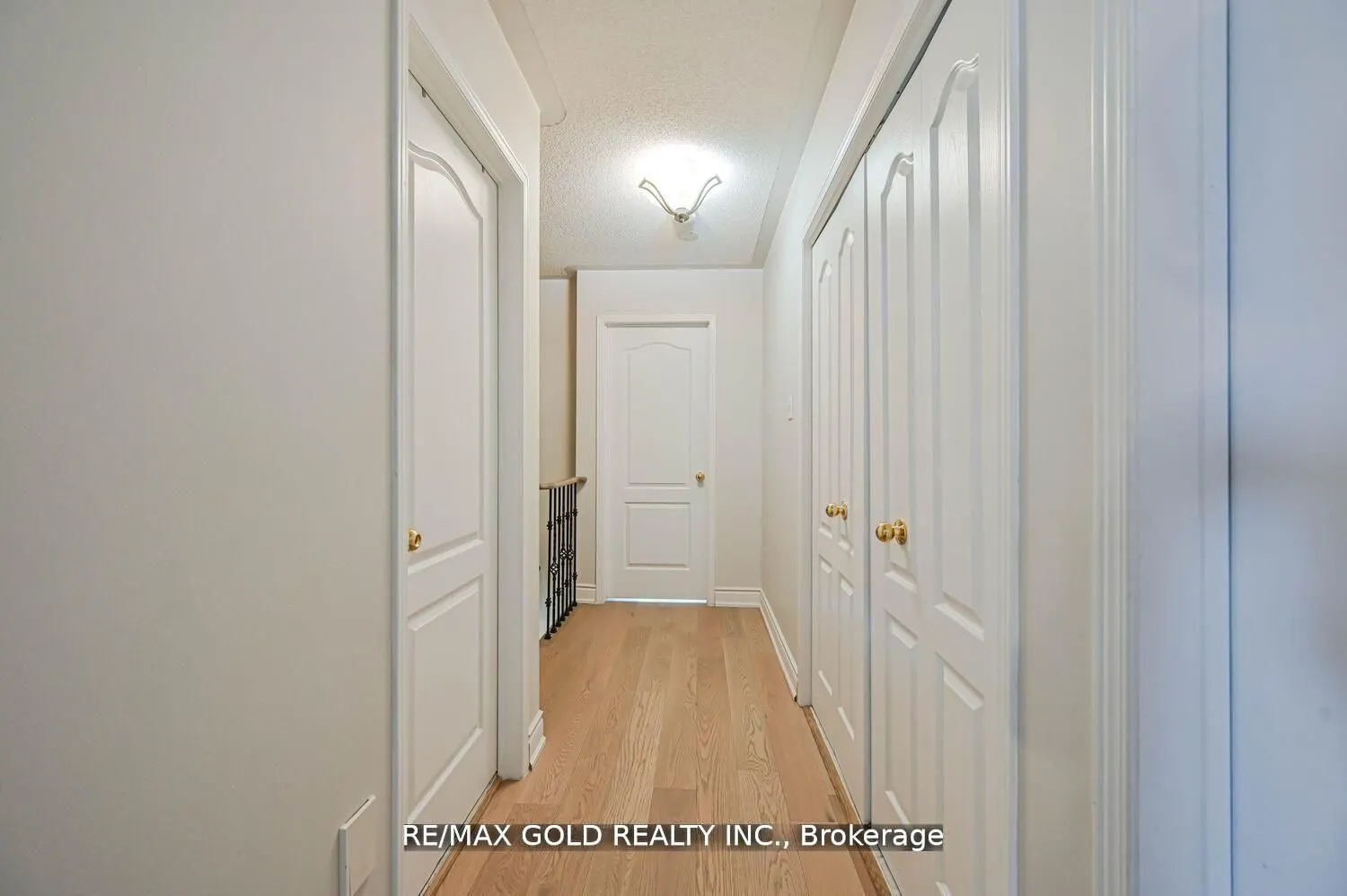 44 Ribbon Drive