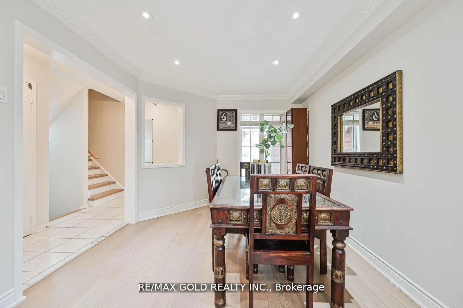 44 Ribbon Drive