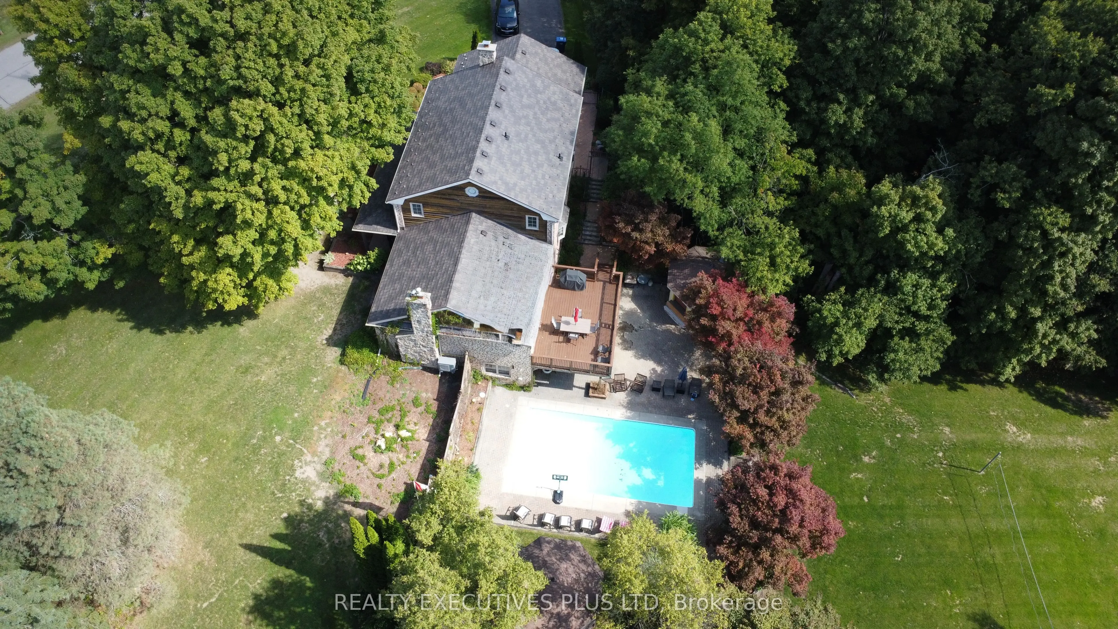 33 Gibson Lake Drive