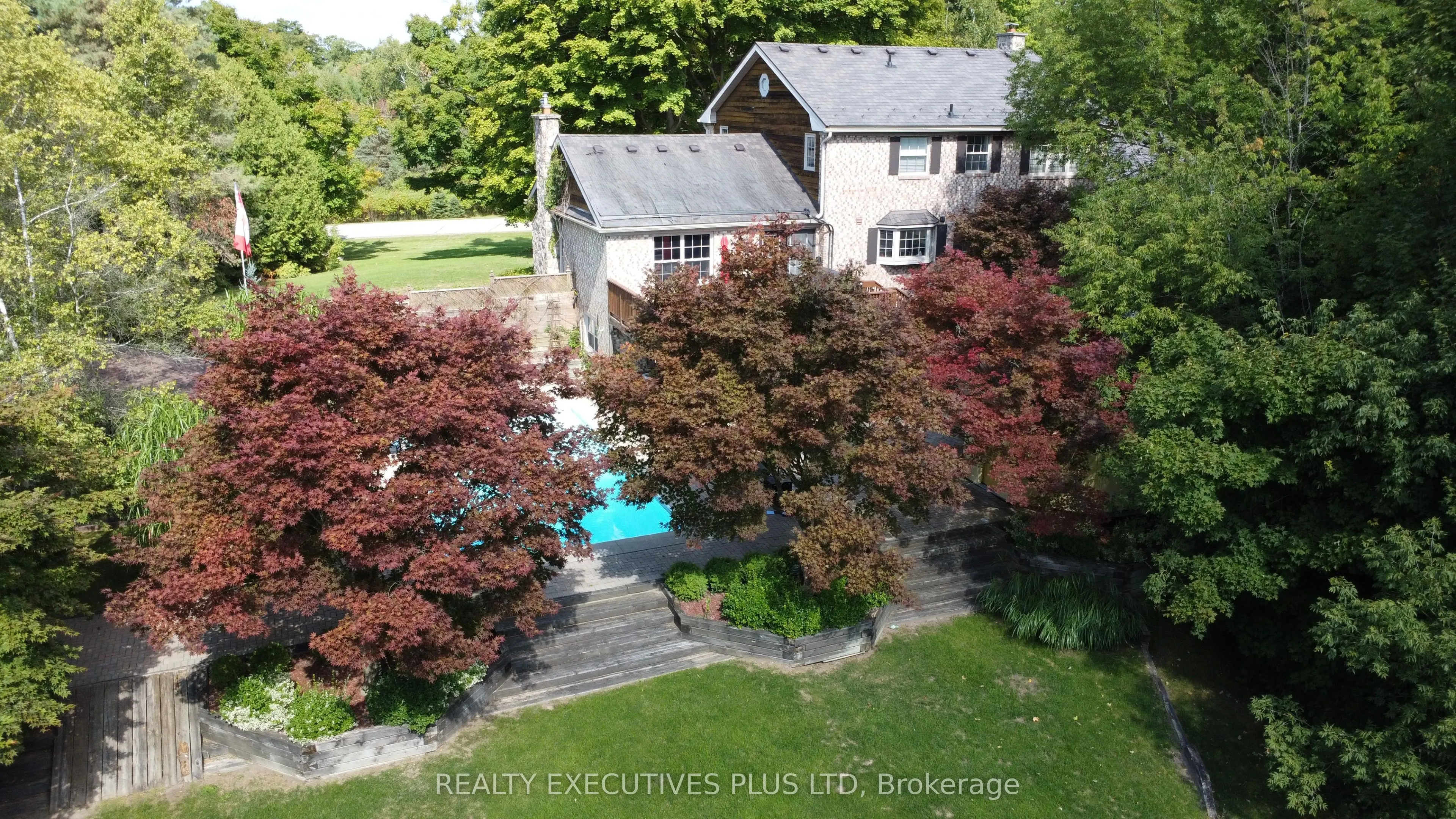 33 Gibson Lake Drive