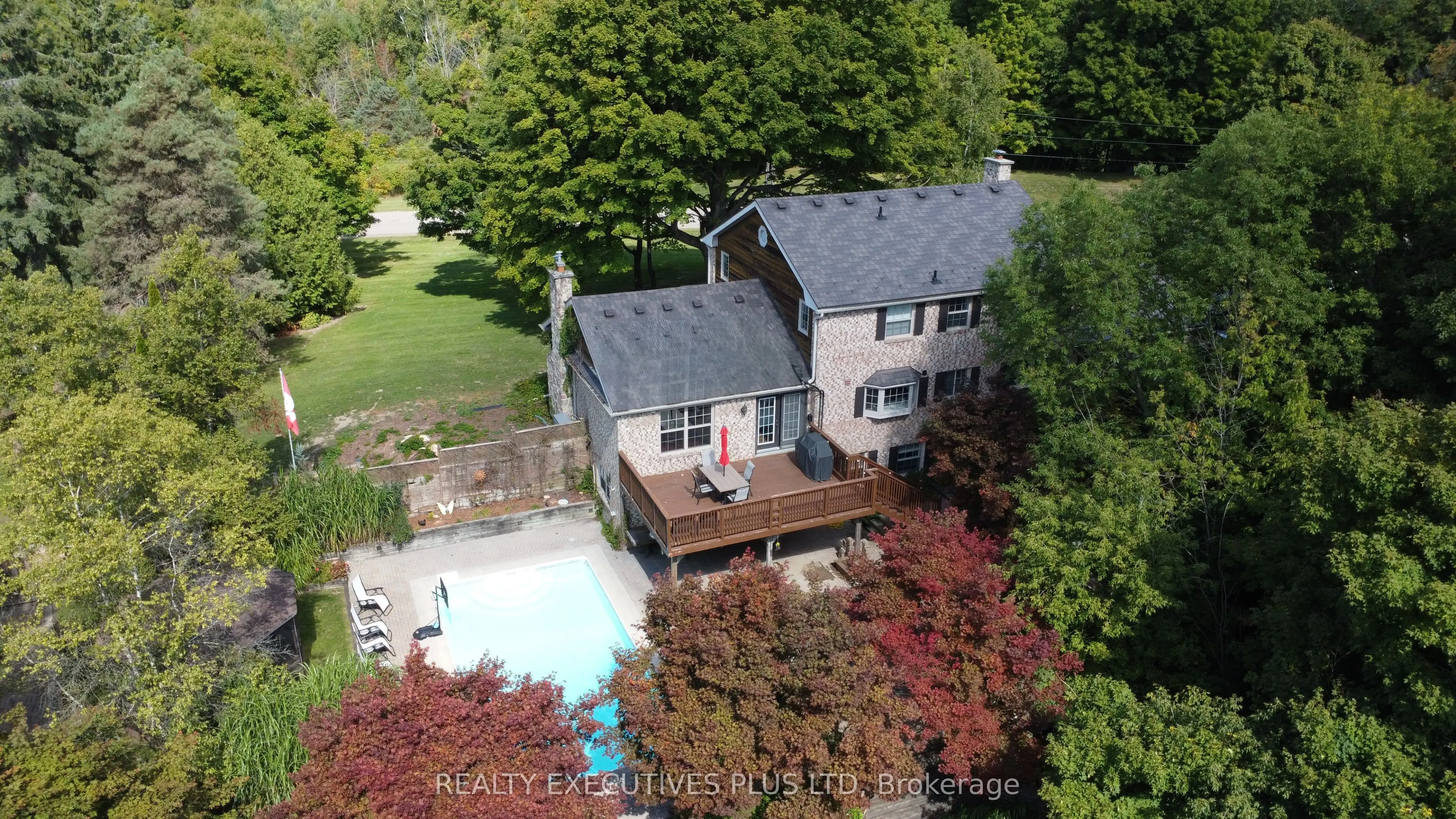33 Gibson Lake Drive
