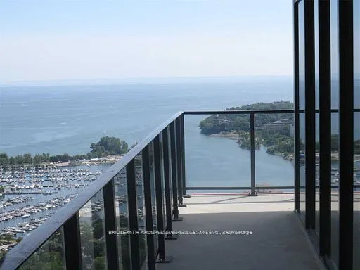 30 Shore breeze Drive, #3918