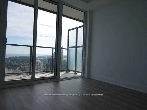 30 Shore breeze Drive, #3918