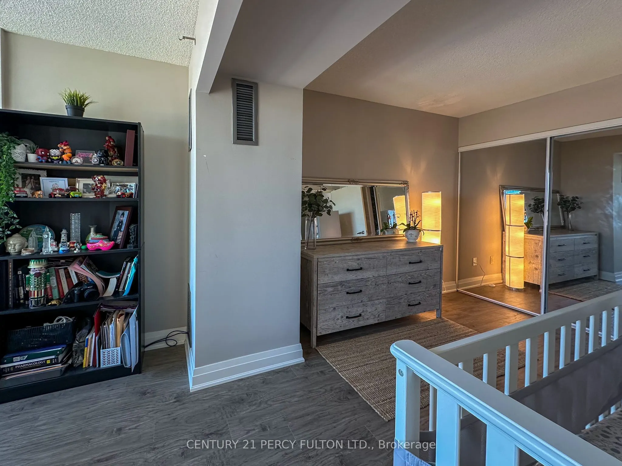 550 Webb Drive, #1511