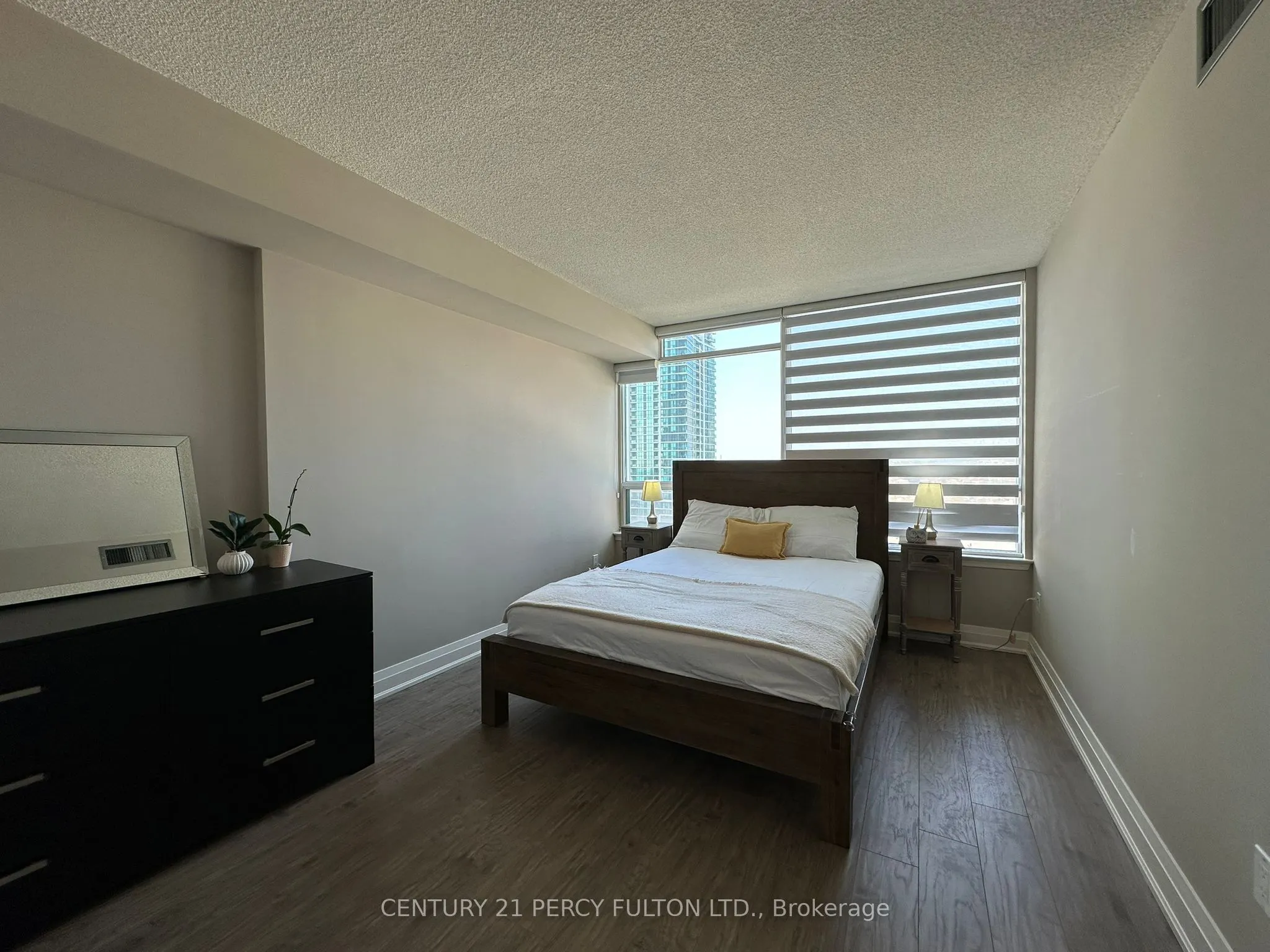 550 Webb Drive, #1511