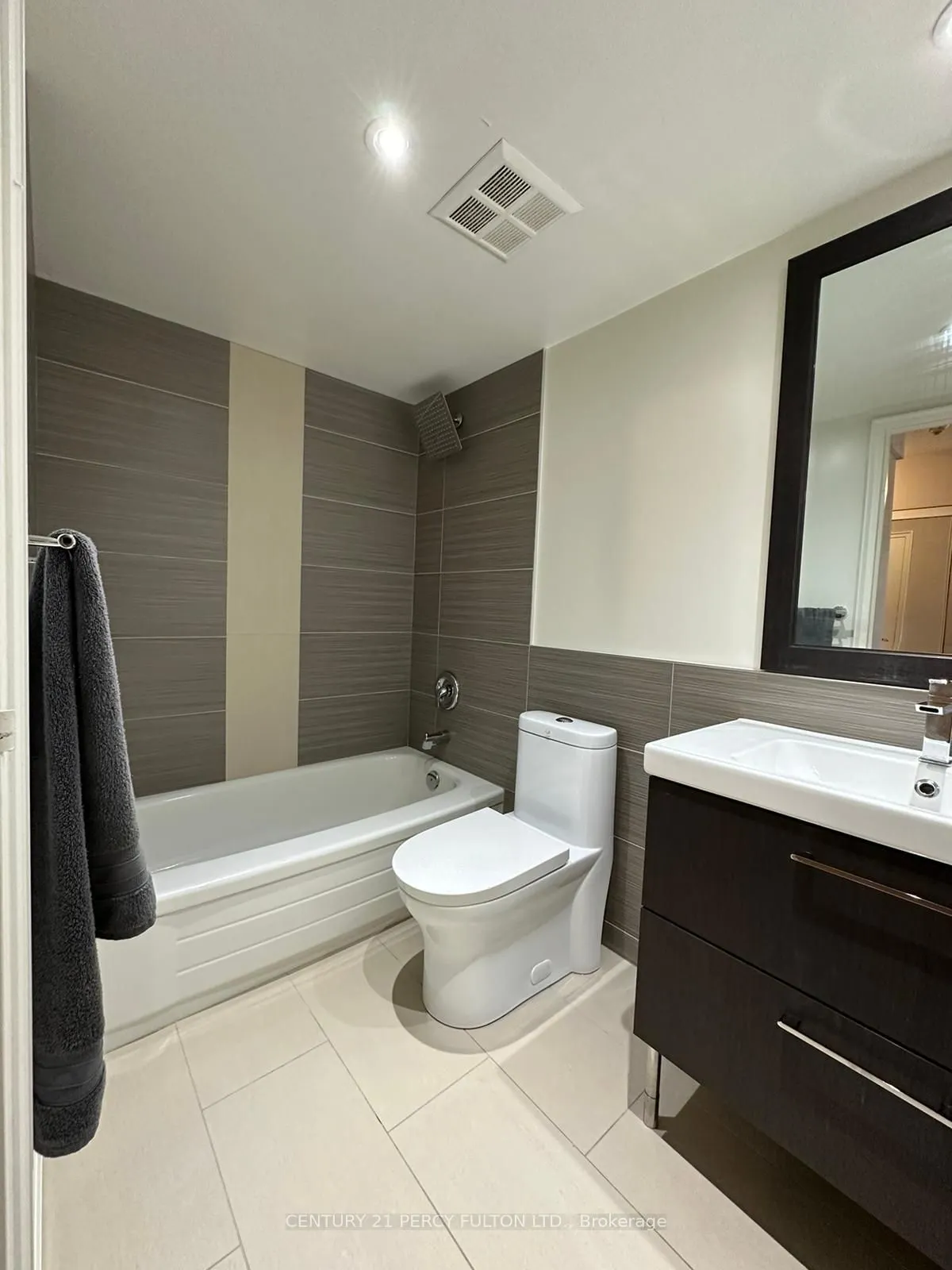 550 Webb Drive, #1511