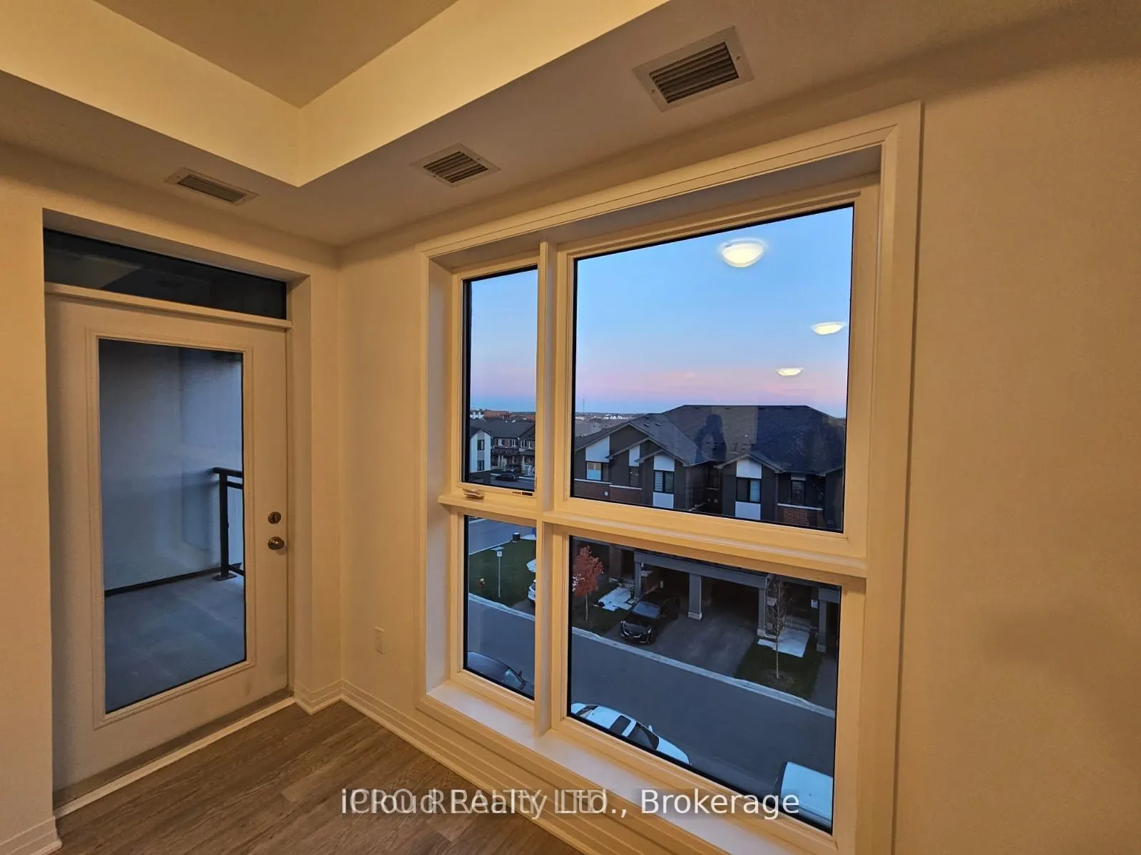 480 Gordon Krantz Avenue, #401