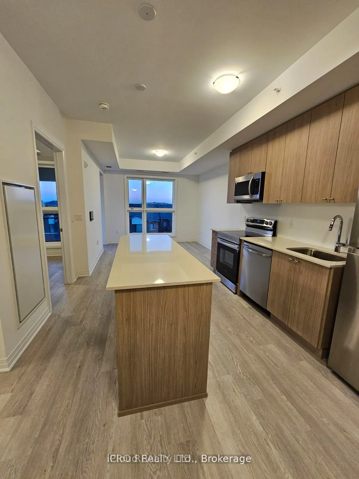 480 Gordon Krantz Avenue, #401