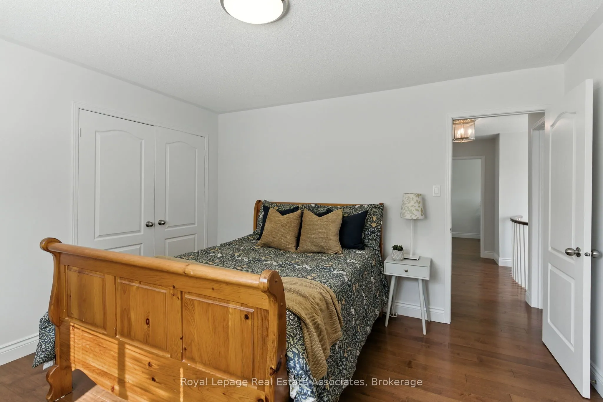 34 Curry Crescent