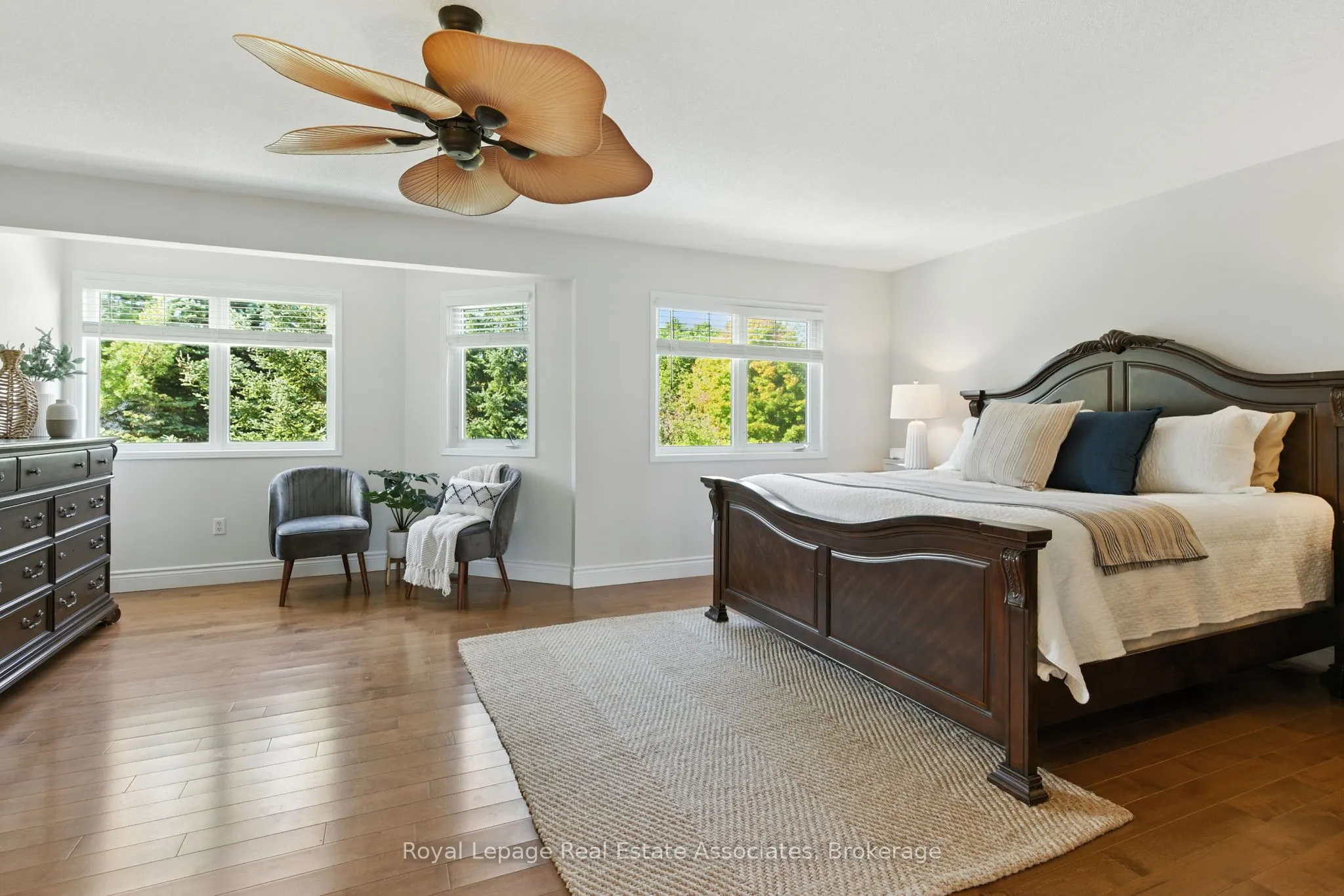 34 Curry Crescent