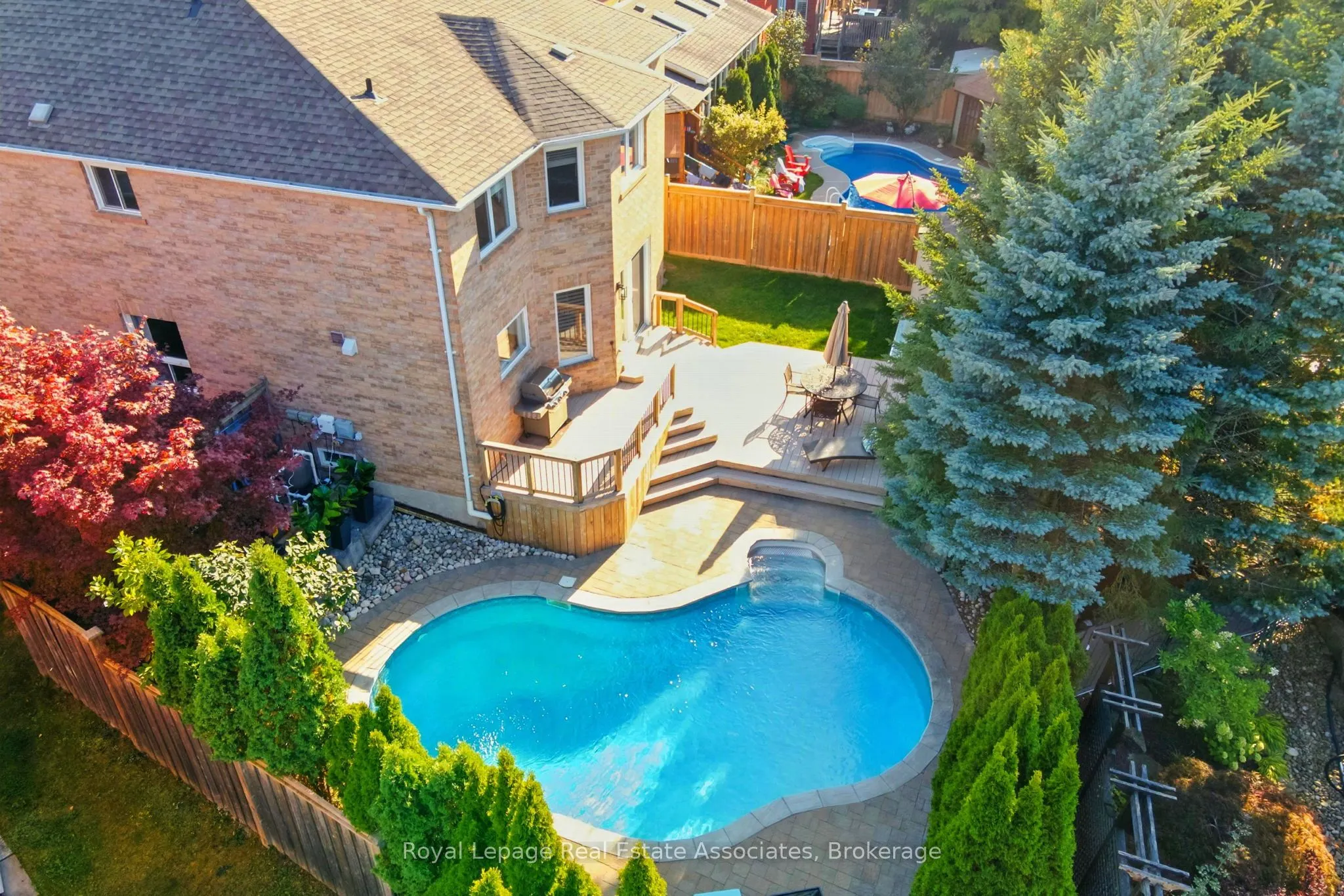 34 Curry Crescent