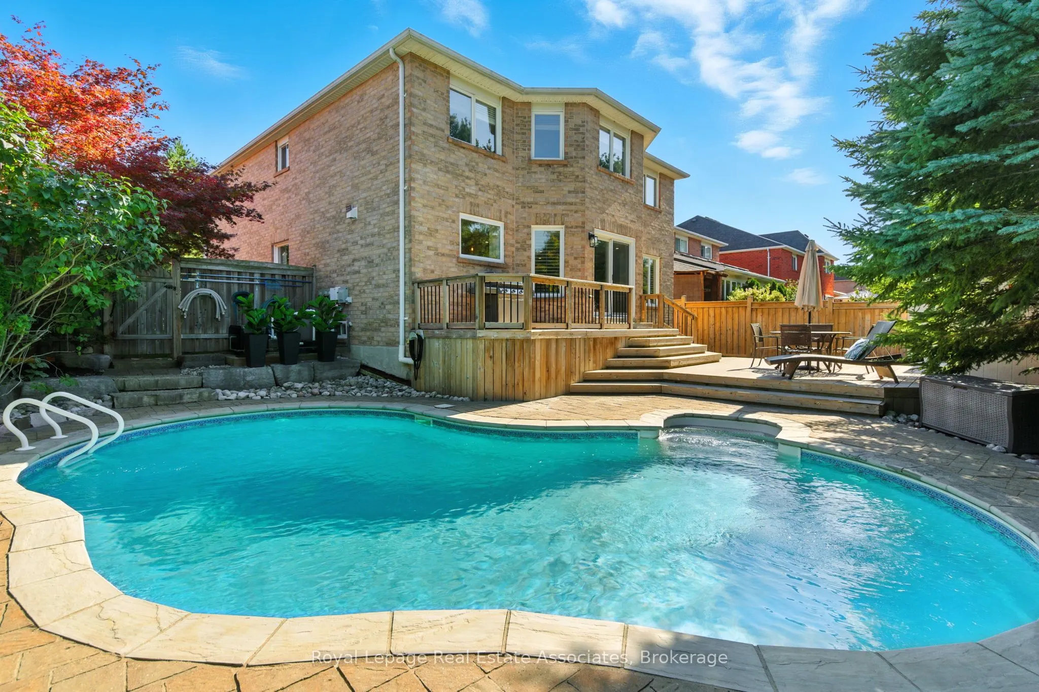 34 Curry Crescent