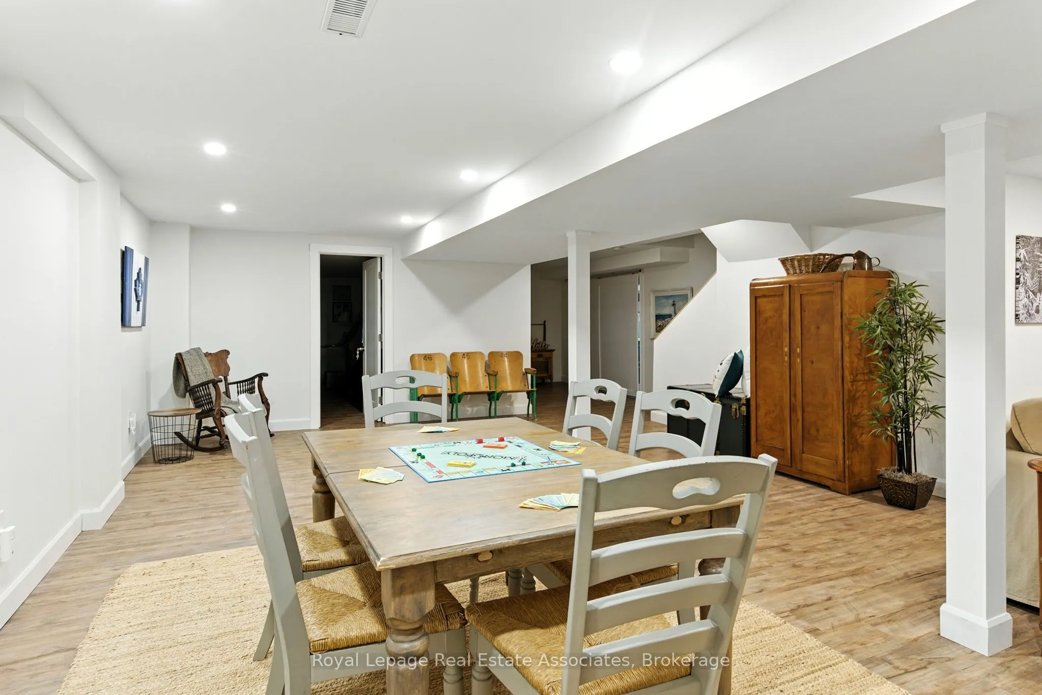 34 Curry Crescent