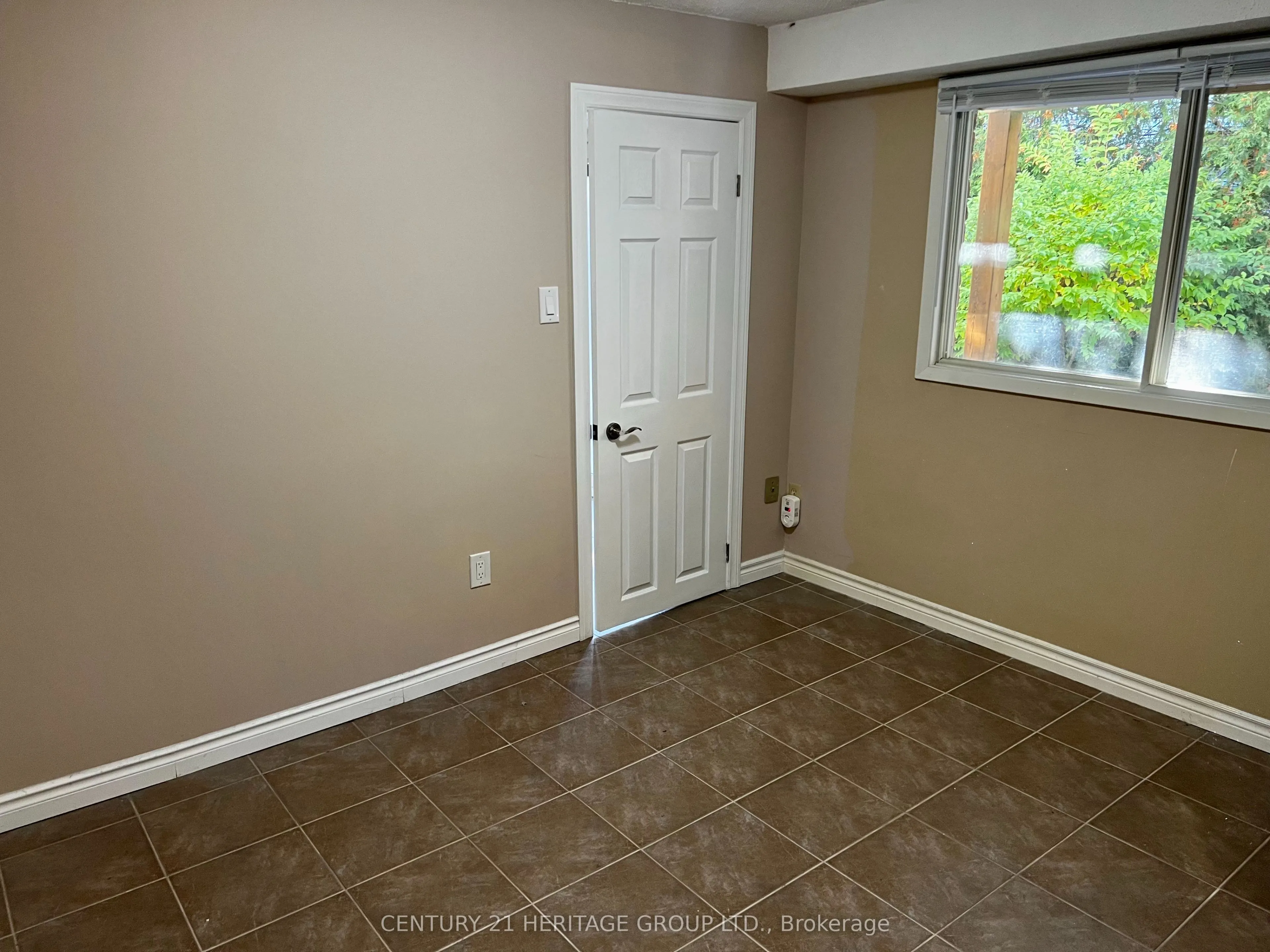 8 Newington Crescent, #Basement