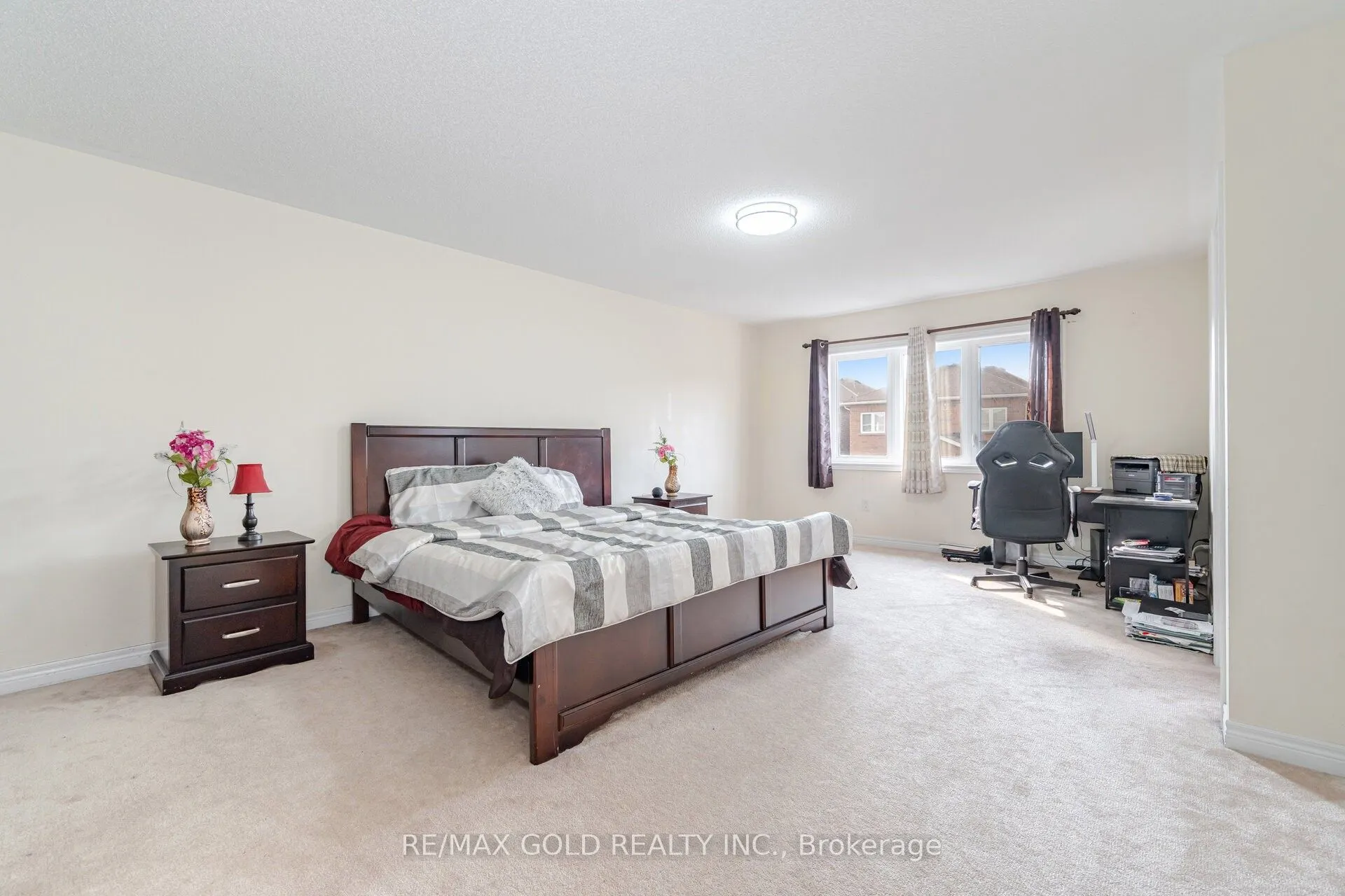 8 Washburn Road