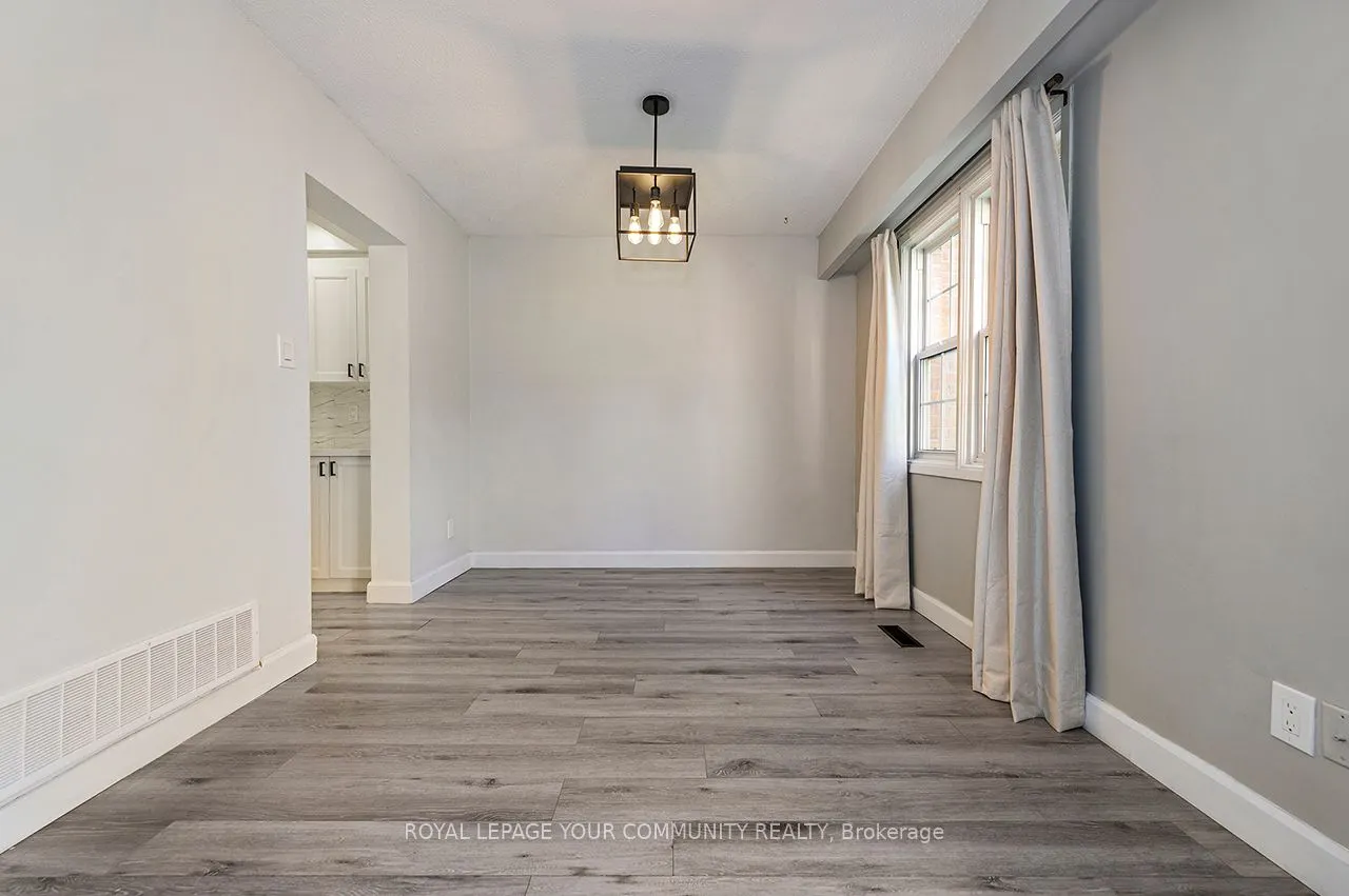 2120 Rathburn Road E, #102