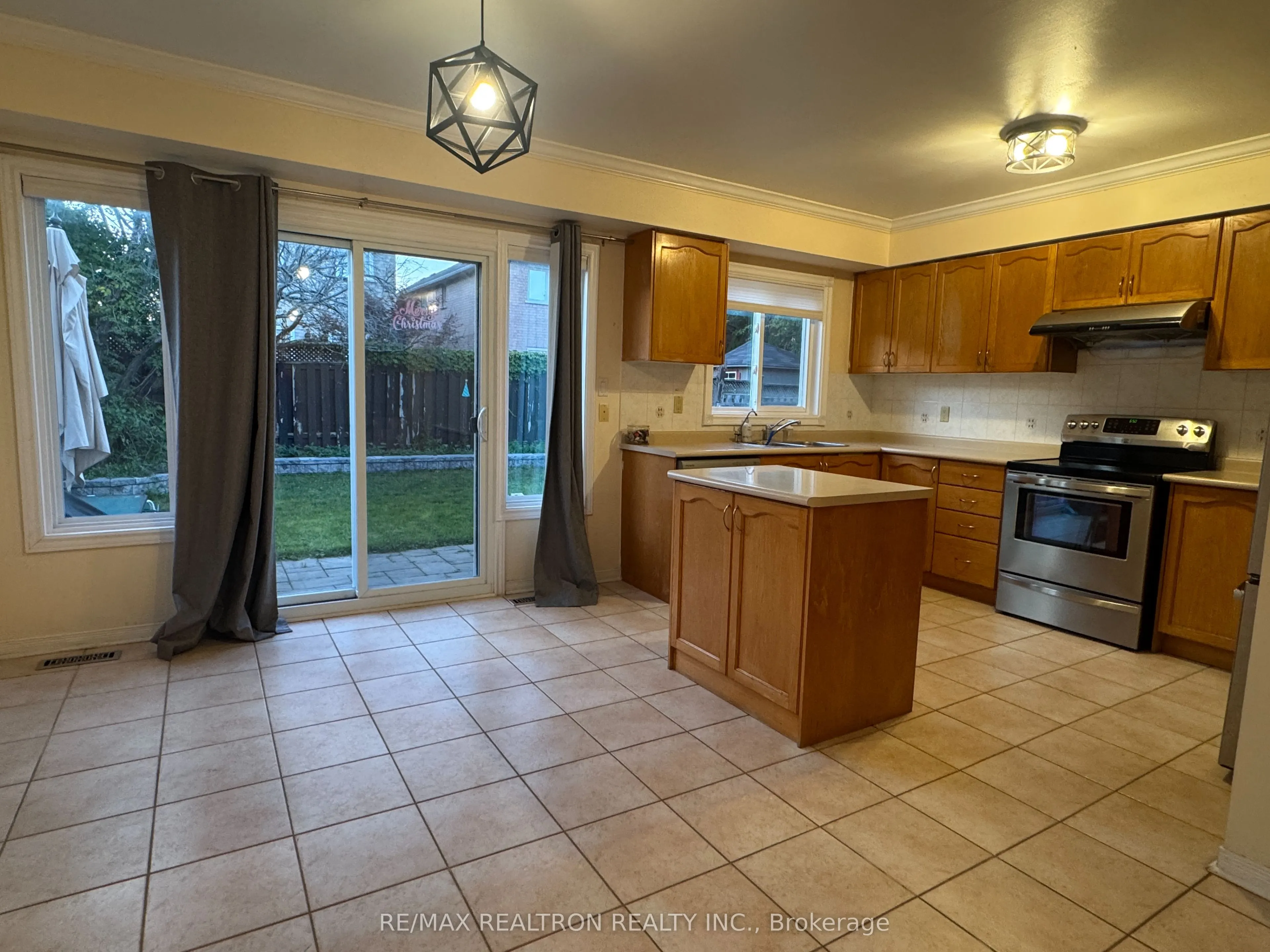 2019 Westmount Drive