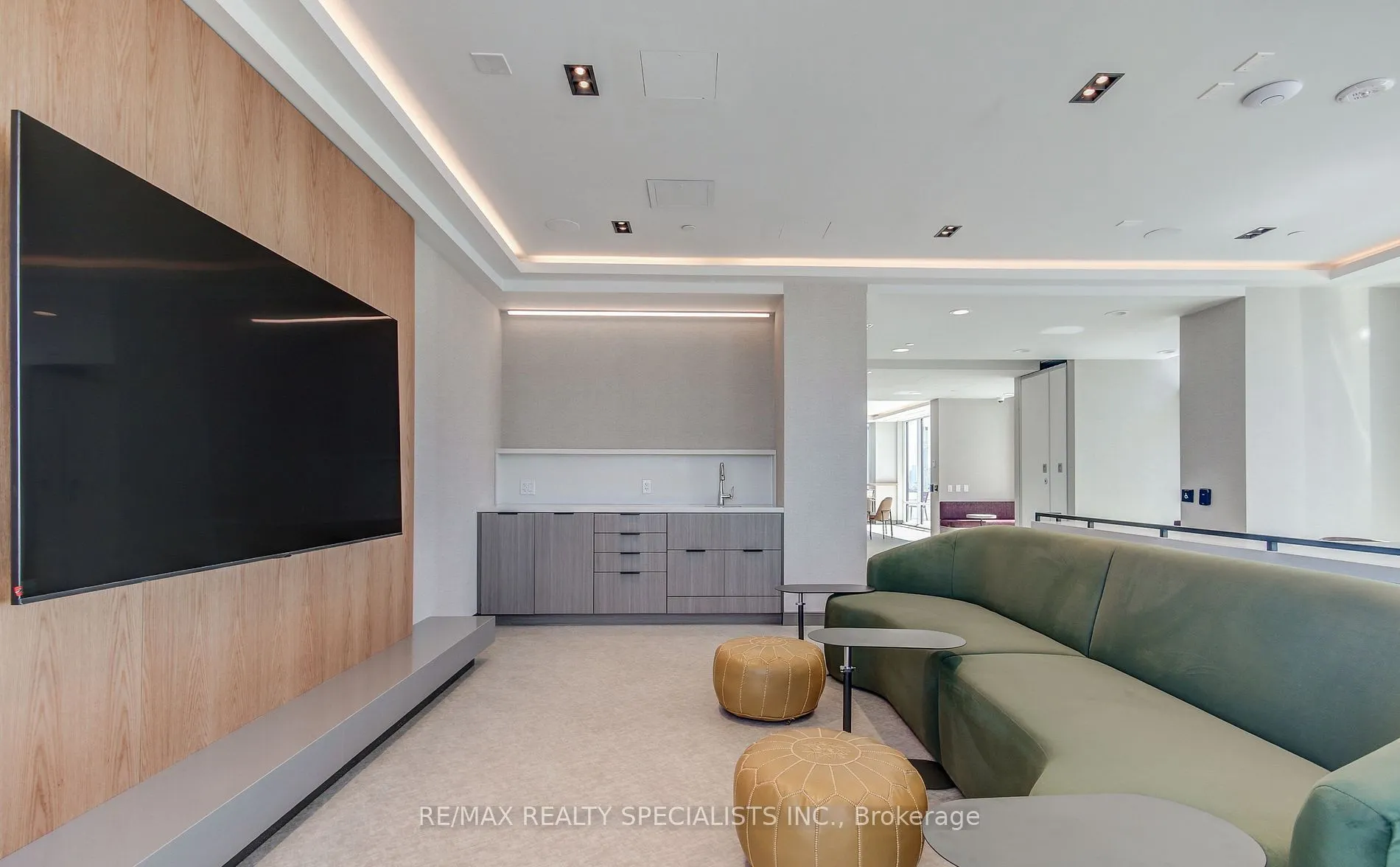 2485 Eglinton Avenue W, #1405