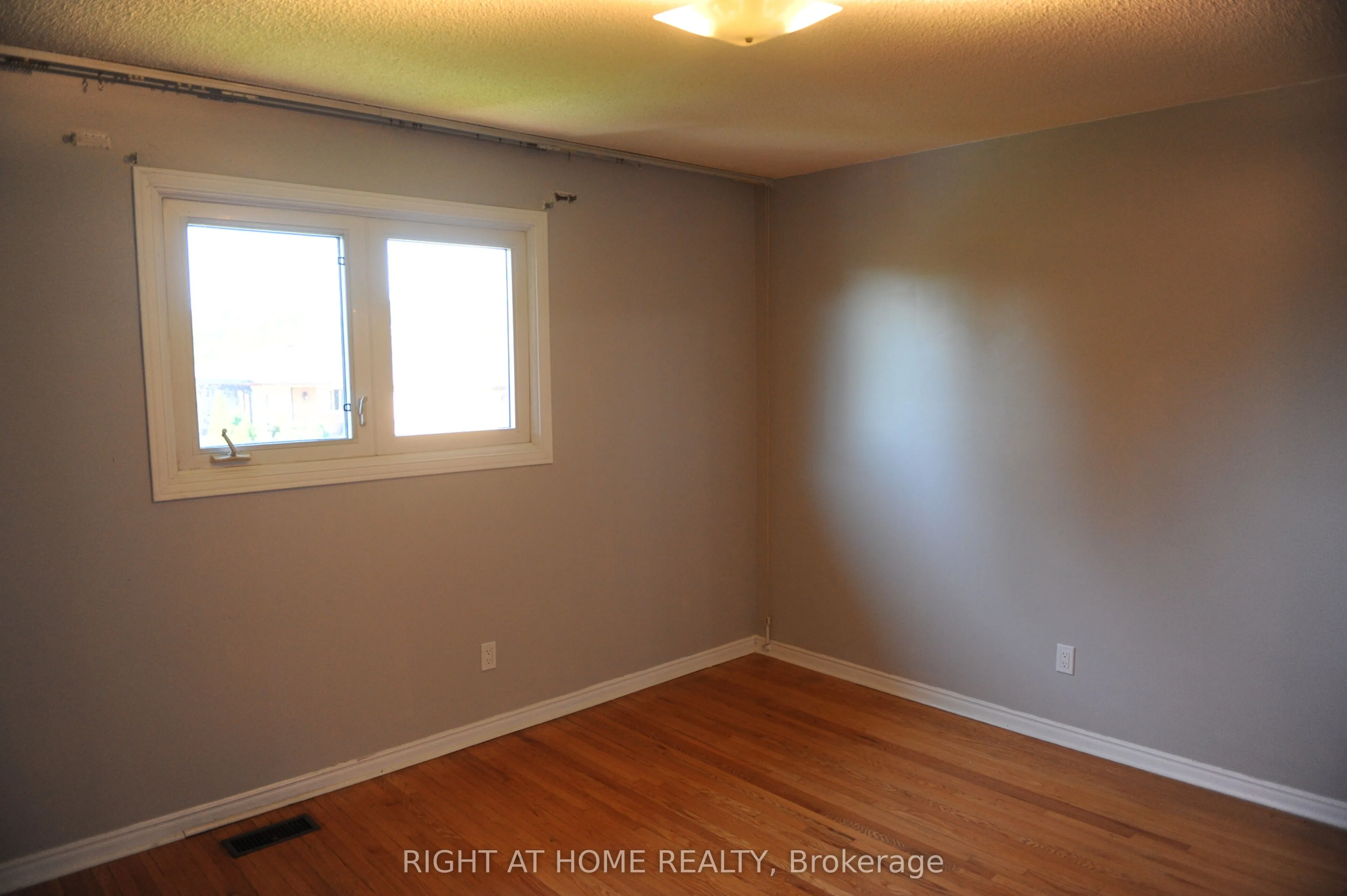 1618 Corkstone Glade, #Upper