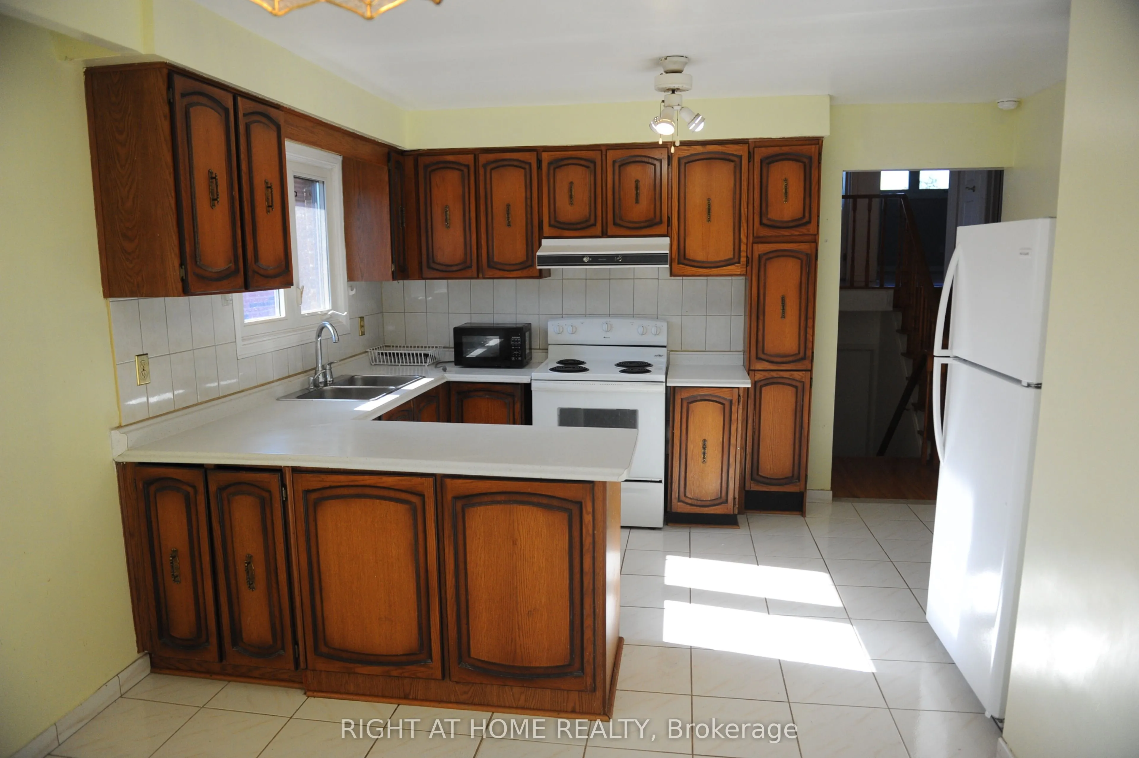 1618 Corkstone Glade, #Upper
