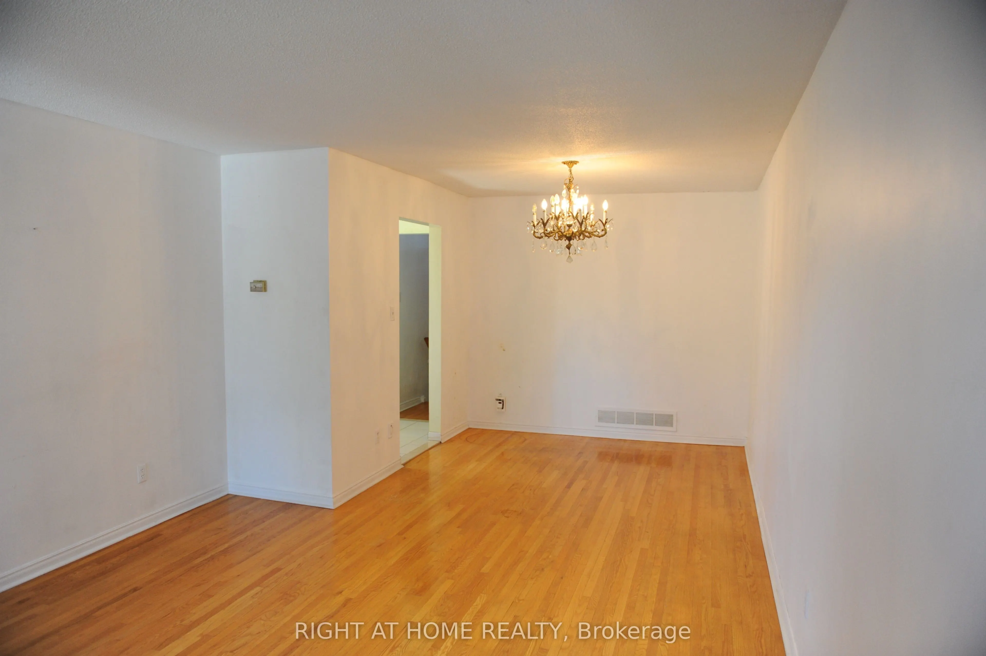 1618 Corkstone Glade, #Upper