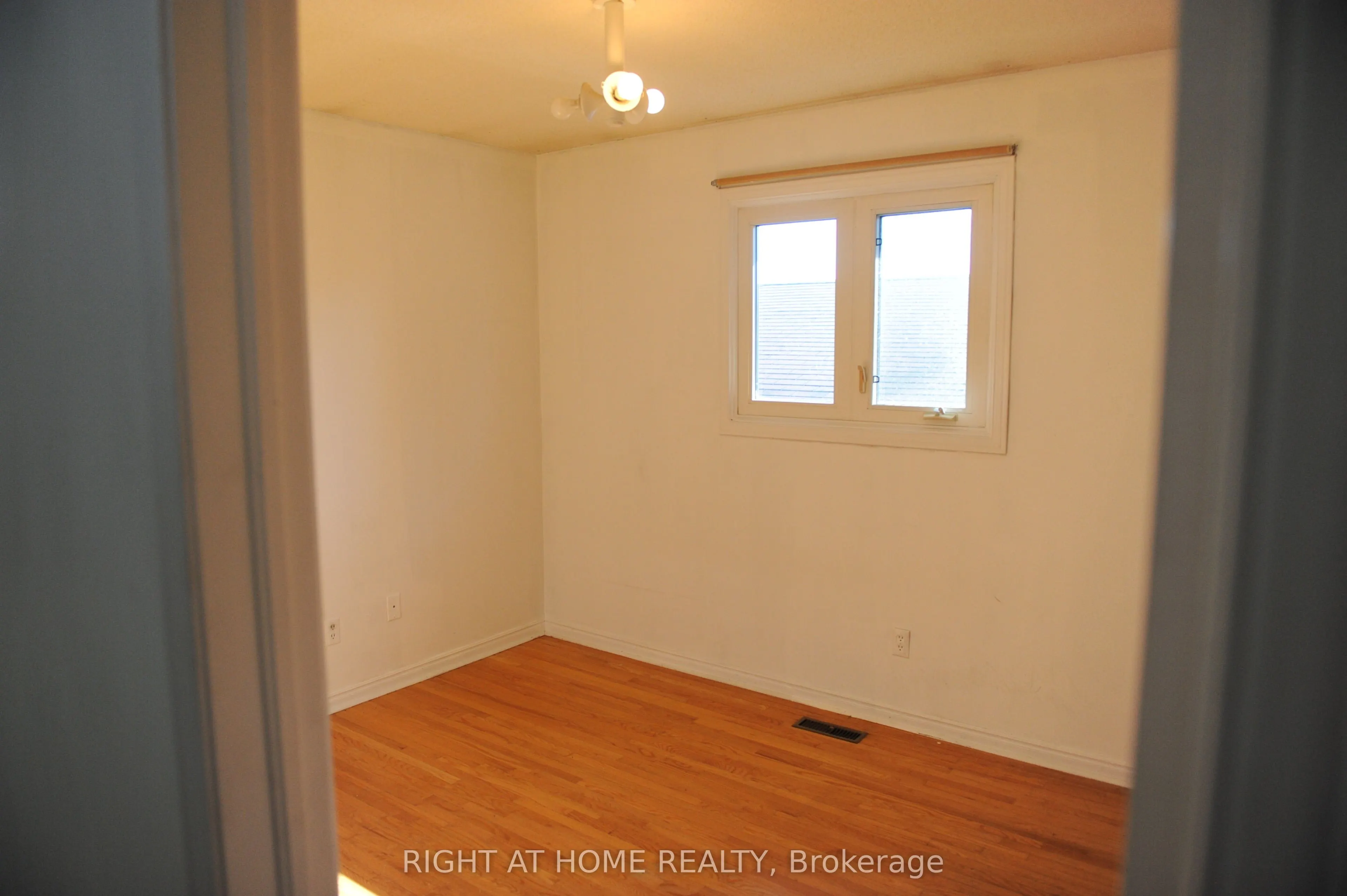 1618 Corkstone Glade, #Upper