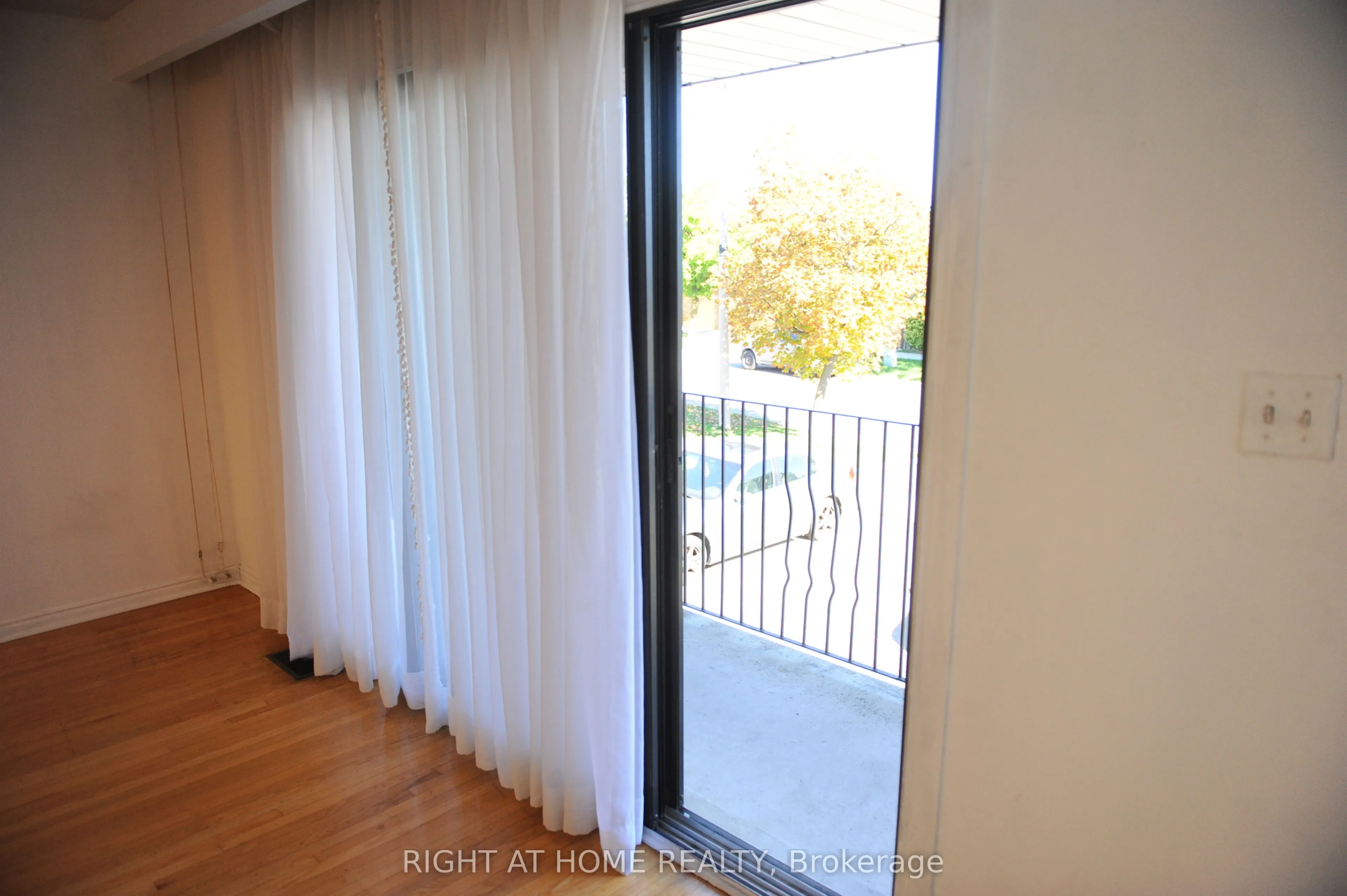 1618 Corkstone Glade, #Upper