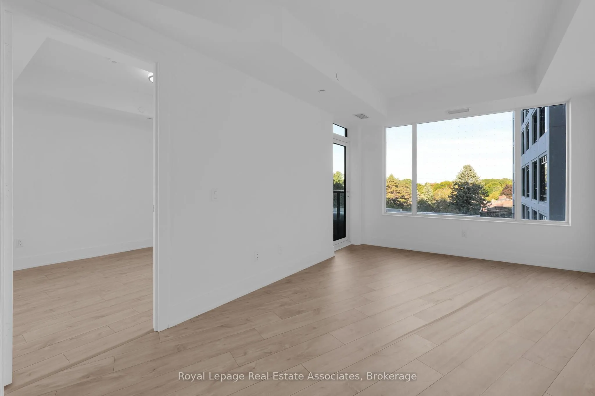 259 The Kingsway, #330