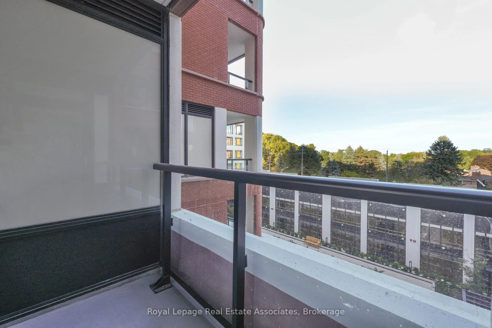 259 The Kingsway, #330