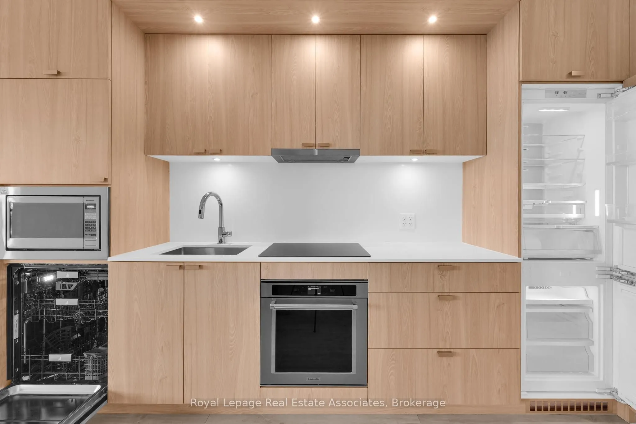 259 The Kingsway, #330