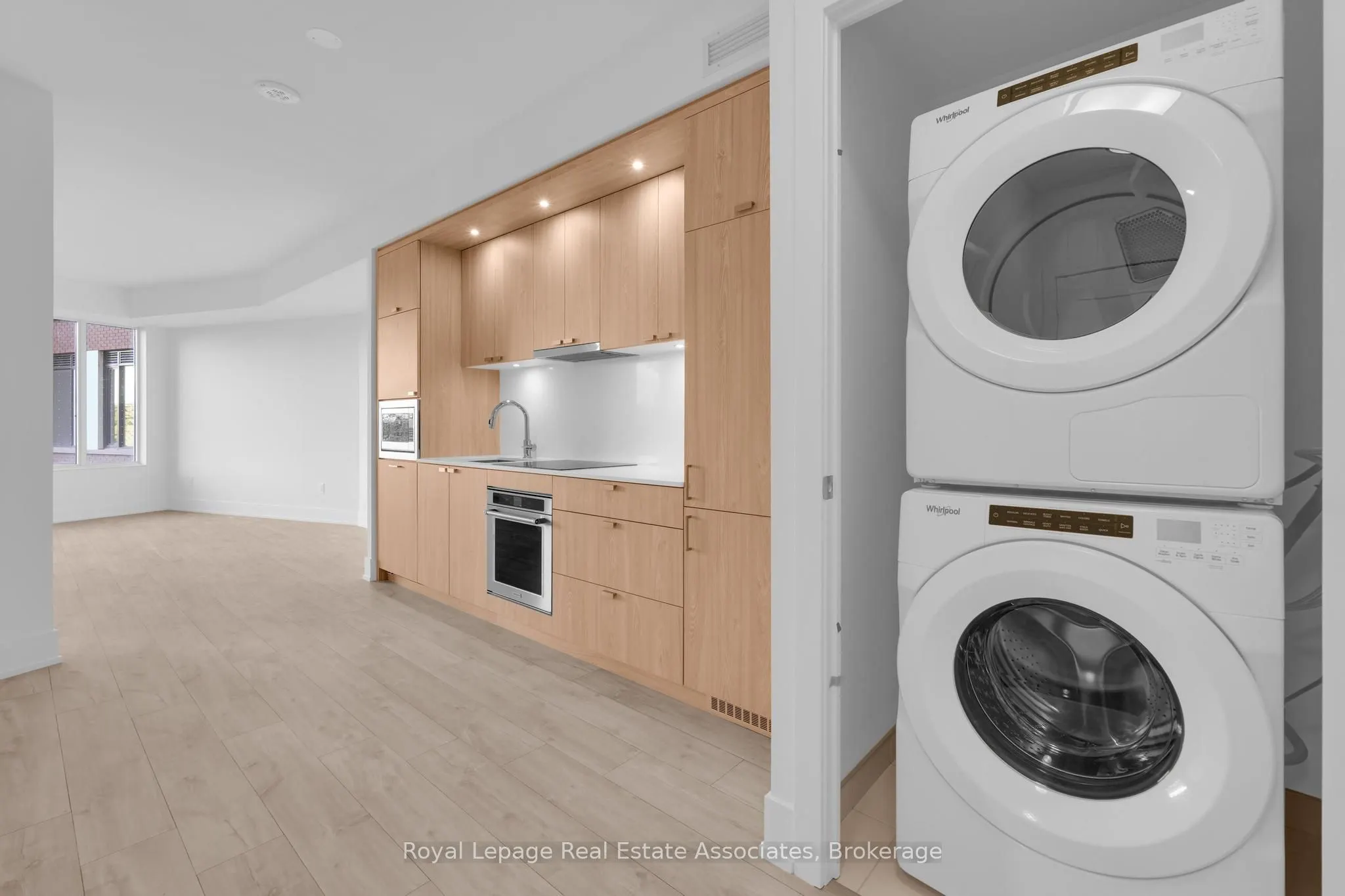 259 The Kingsway, #330