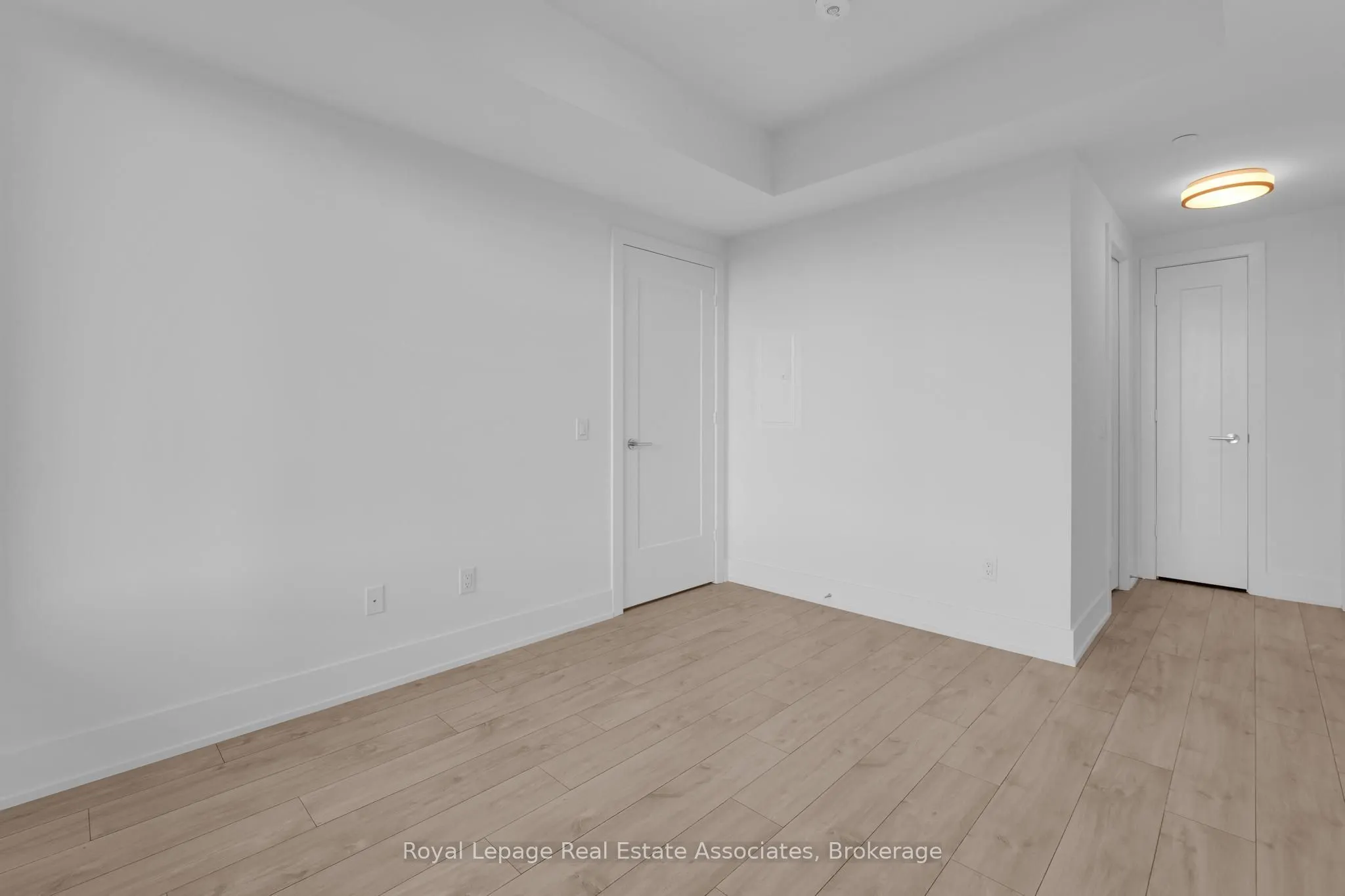 259 The Kingsway, #330