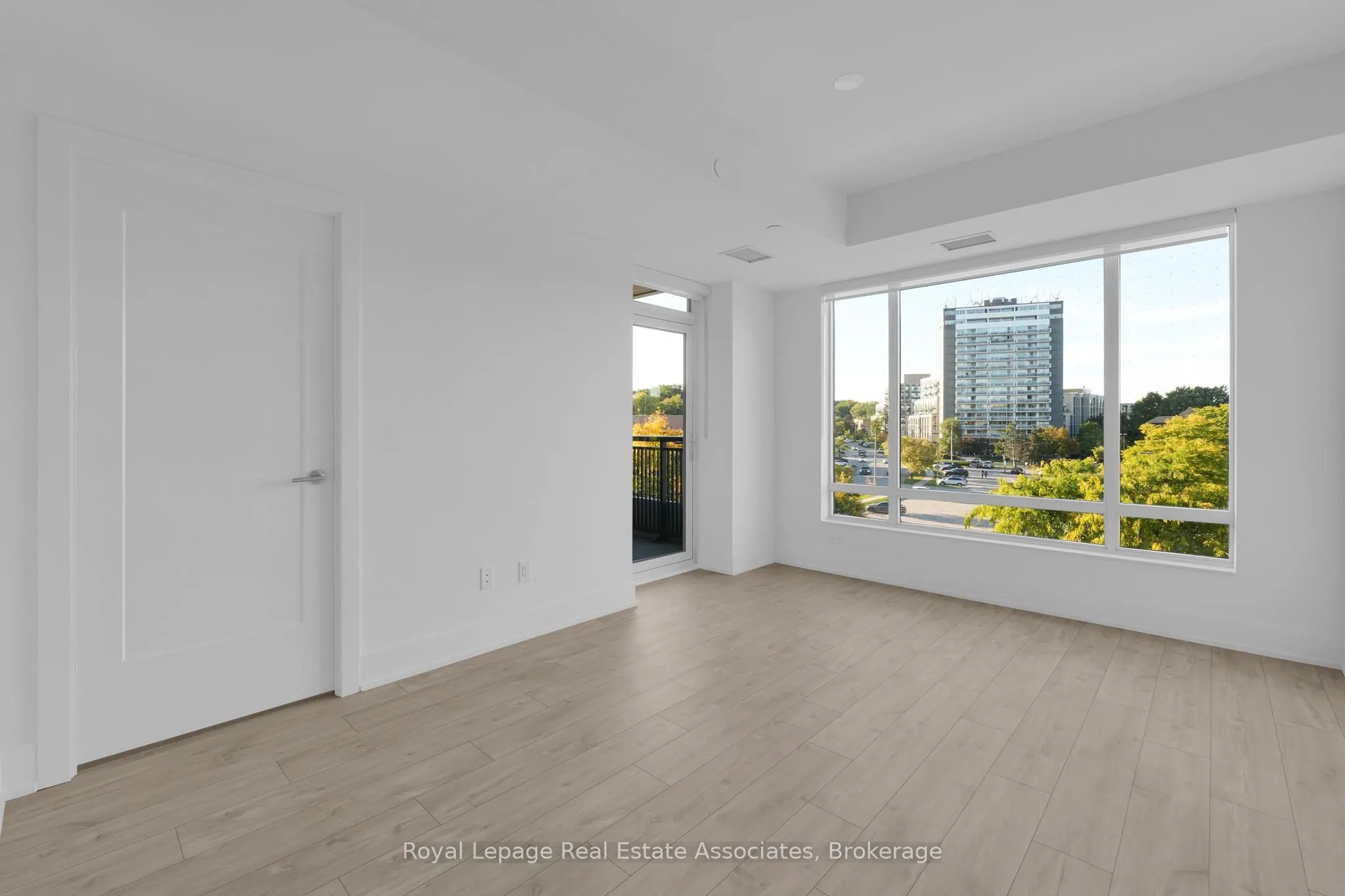 259 The Kingsway, #321