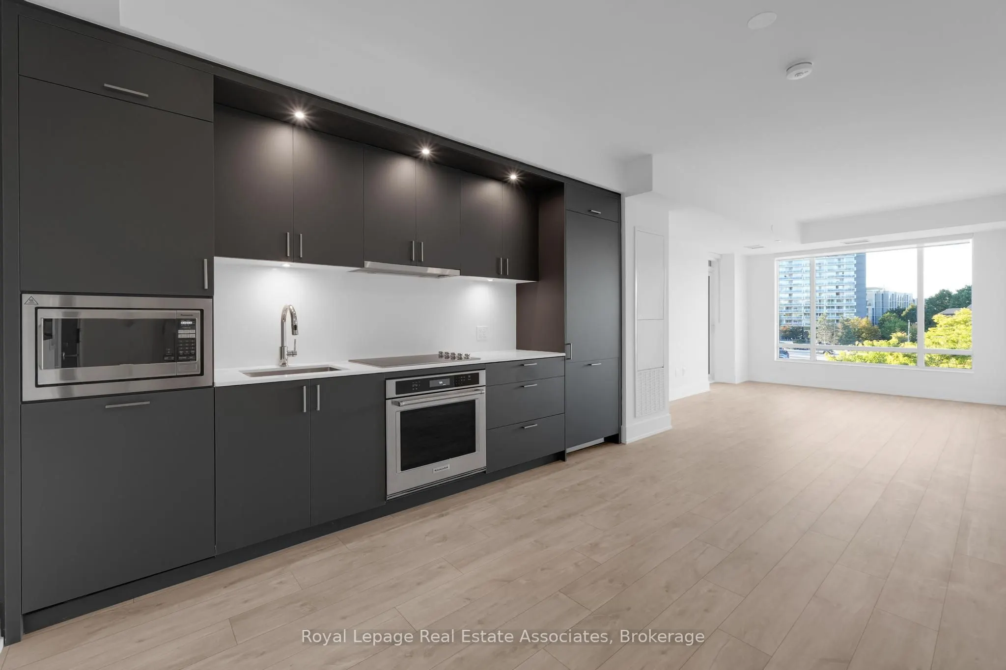 259 The Kingsway, #321