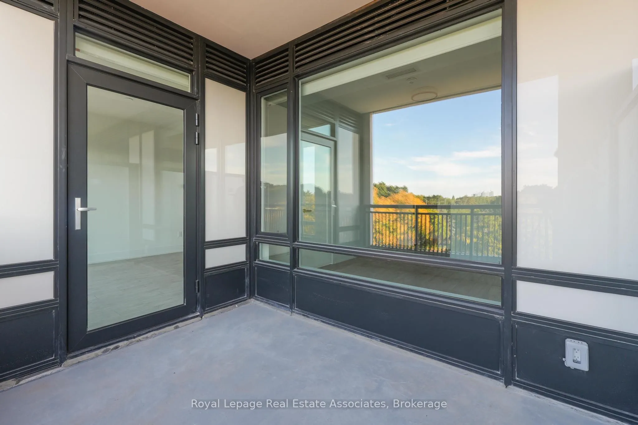 259 The Kingsway, #321