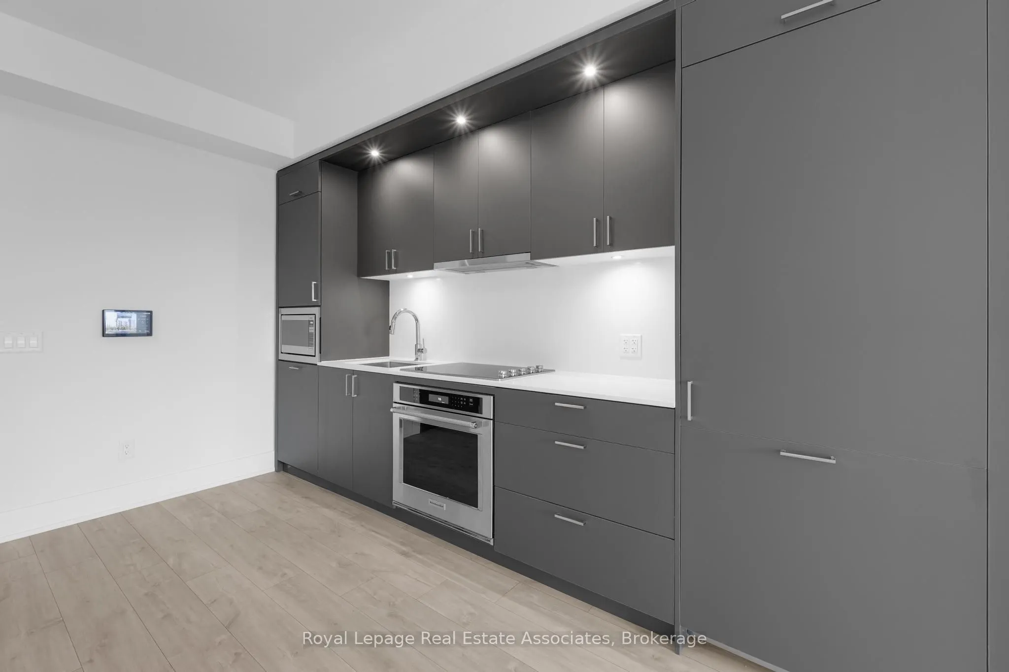 259 The Kingsway, #321