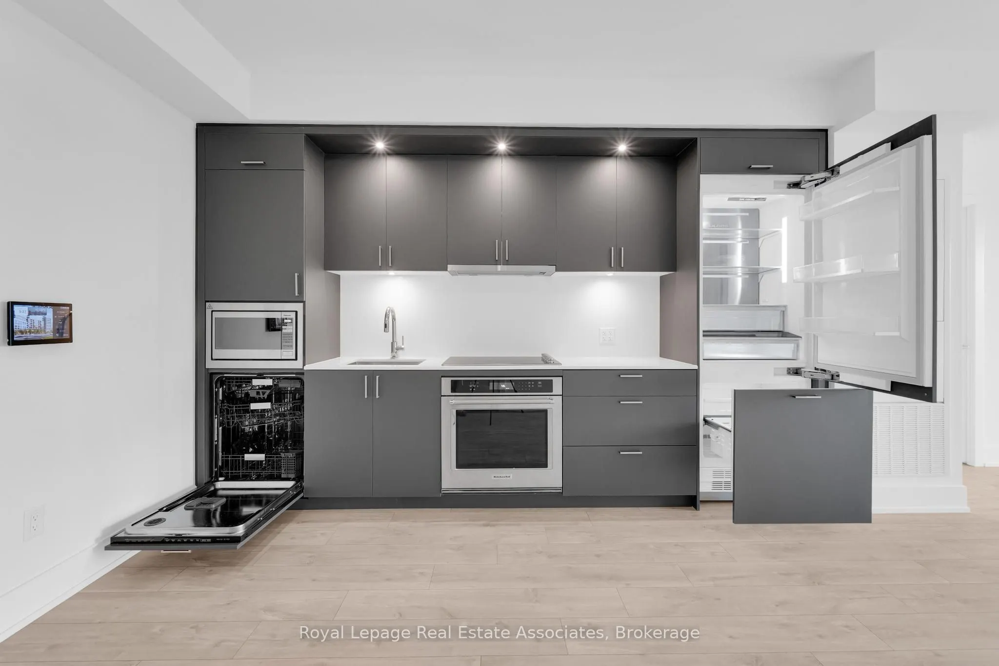 259 The Kingsway, #321