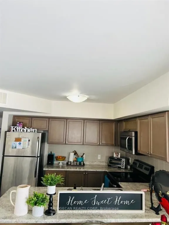 2441 Greenwich Drive, #128