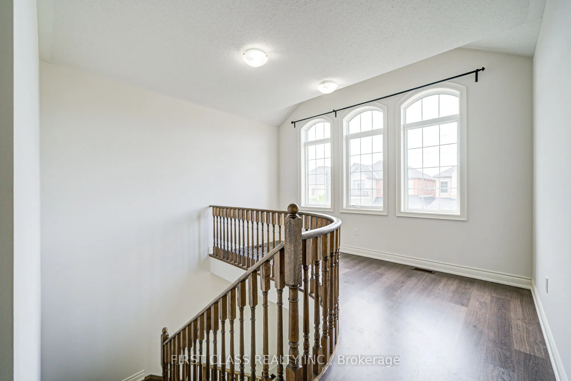 3103 Streamwood Passage