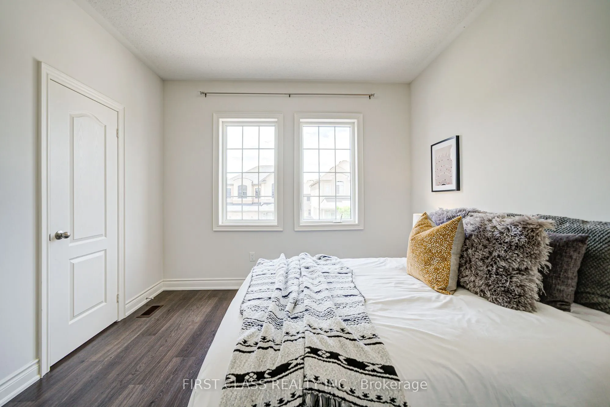 3103 Streamwood Passage