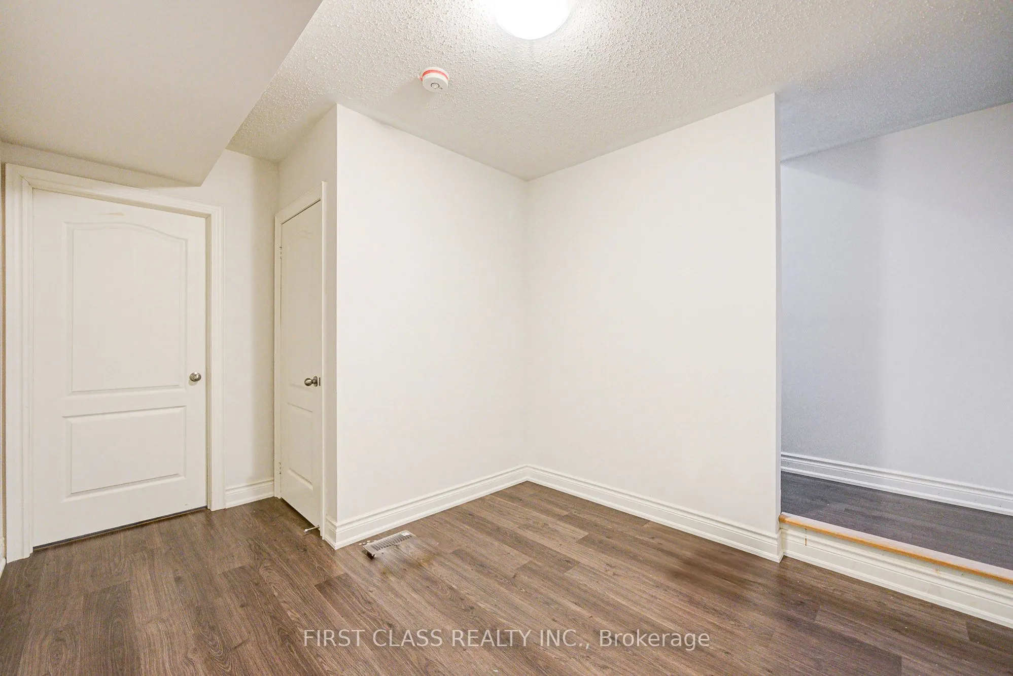 3103 Streamwood Passage